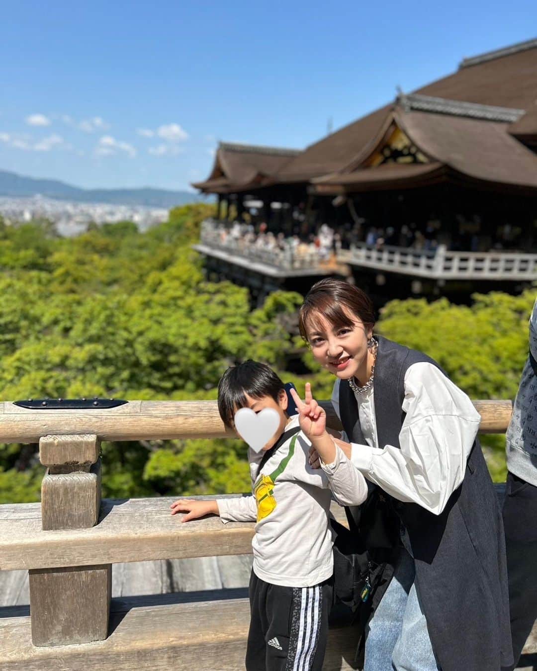 maricoさんのインスタグラム写真 - (maricoInstagram)「清水寺⛩  行ったのは恐らく中学の修学旅行以来。  さすがの世界遺産だった✨ パワーたくさんもらった気がする‼︎  頭痛守りっていうのがあって購入✨  #清水寺#京都#京都旅行#世界遺産 #kyoto#japan」5月10日 20時52分 - marico__0088