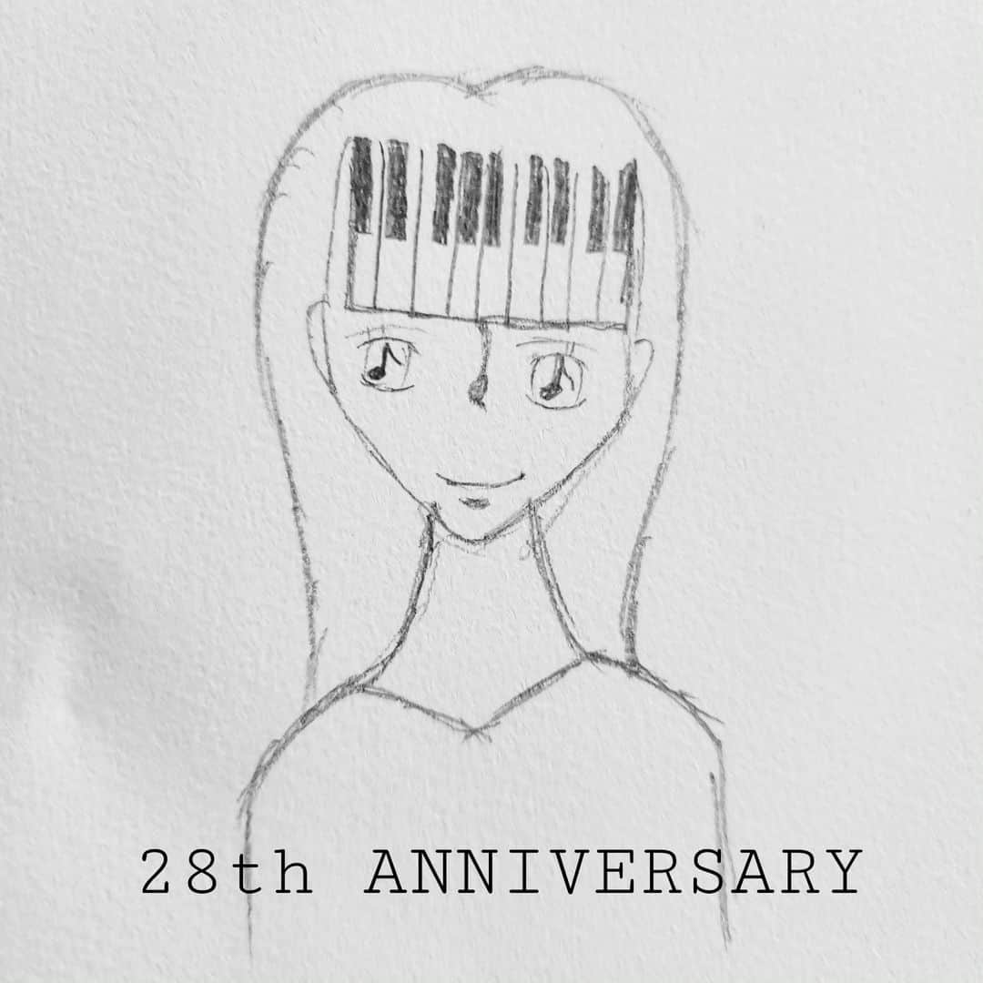 岡本真夜さんのインスタグラム写真 - (岡本真夜Instagram)「本日、デビュー２８周年を迎えることができました。 いつも応援していただき、ありがとうございます🎶  今年は新たな挑戦でアイドルプロデュース（milk&honey）に集中する年になりそうですが、自分の今までの活動ペース以上に楽曲制作をしなければいけないので（笑）日々、頭の中が大騒ぎです。  ミルハニ（milk&honey）デビューは夏頃予定でデビュー曲も決まりました❗  それ以外でちょっとおもしろい楽曲もできてたりで（リリースは来年w） 自分でもどんな曲が生まれてくるのかを楽しみながら、そして１２人の娘たちのいろんな面でのサポートもしながら頑張っていきたいと思います。  とりあえず、５月１３日に東京にて ファンクラブイベント（今回は一般の方も入れます）があるので お会いしましょう。  #28周年 #ありがとう #anniversary  #singersongwriter」5月10日 12時50分 - mayookamoto510