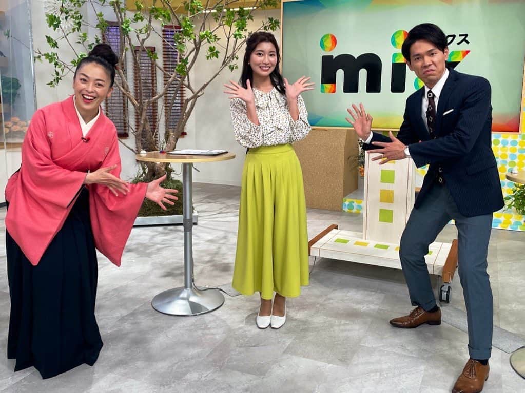 木村那津美のインスタグラム：「🎏  5月5日　mix代打MCでした！  原アナウンサーが湯田温泉から 中継のため、 スタジオMCを担当🙋‍♀️  ゲストは神田京子さんと  こどもの日ということで、 5時台には小学6年生の 中村智弥くんも 出演してくれました🐡✨✨  あしたも声優教室のロケの放送で 出演予定です☺️💗」