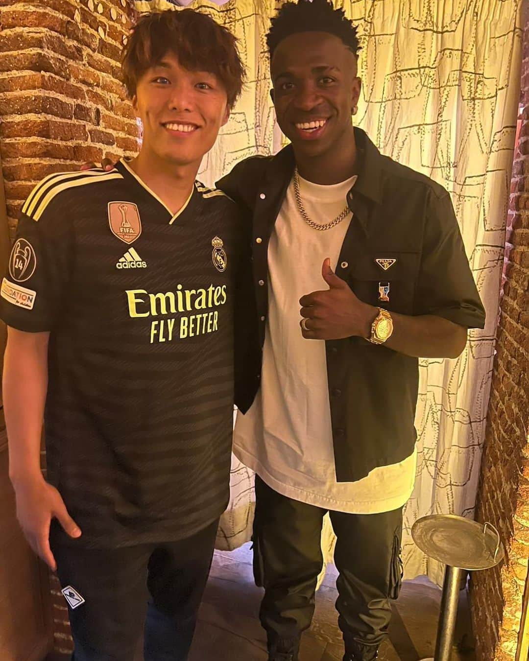 しげのインスタグラム：「覇王色の覇気まとってた。 @vinijr  #vinicius  #viniciusjr  #realmadrid」