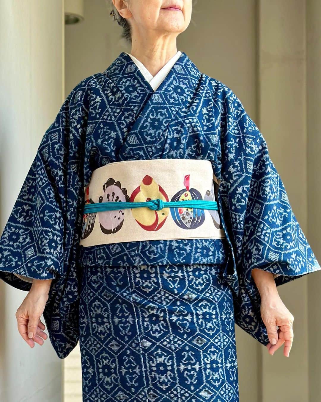 山崎陽子さんのインスタグラム写真 - (山崎陽子Instagram)「若夏 国展→和裁教室。 麻の長襦袢、何とか完成‼︎ #kimono #弓浜絣 #センパイの着物  #紅型ナワチョウ #縄トモコ #紅型ナワチョウ半巾帯  #月桃柄 #吉弥結び  #冠組 #道明  #麻の長襦袢 #自作長襦袢 #小千谷麻襦袢 #竺仙」5月10日 16時55分 - yhyamasaki