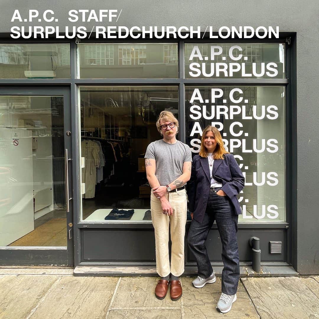 アーペーセーのインスタグラム：「A.P.C. Surplus has temporarily landed next door to our Redchurch store!   At our A.P.C. Surplus stores you can find products from previous collections at up to 50% off their original price.  Continuing the surplus tradition of military garments, A.P.C. opened the first surplus shop in Paris in 2008. Countering the hectic pace of fashion and surpassing trends, A.P.C. clothing remains desirable season after season, giving its surplus offer a real advantage.  The location will be open until the end of 2023. See you there!  17 Redchurch St, London E2 7DJ  #APCParis」