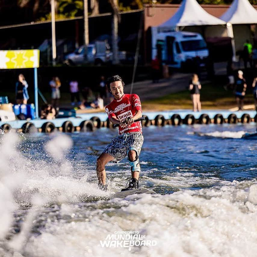 手塚翔太さんのインスタグラム写真 - (手塚翔太Instagram)「Finished 2nd at @mundialdewakeboard Brazil Wake Open🇧🇷🤘🏻 Happy to kick off podium start on 2023season and want to say thanks to everyone who supported me🙏🏻❤️ Had so much fun times and meet with lot new dope crew🔥 Also big thanks to @bdib21 for the invite can’t wait to come back next year!  2023年シーズン初戦のブラジルオープン2位になりました！ 皆さん応援有難う御座いました☺️  obrigado brasil🇧🇷✌🏻」5月10日 21時00分 - shotatezuka