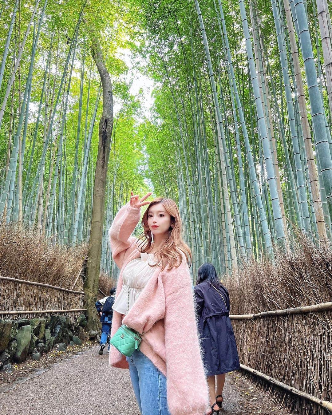 小川ももえさんのインスタグラム写真 - (小川ももえInstagram)「竹林🎋✨ 何気に今まで嵐山行ったことなかった💡  #嵐山#竹林#京都#kyoto#kyotojapan」5月10日 19時16分 - momoe_0406