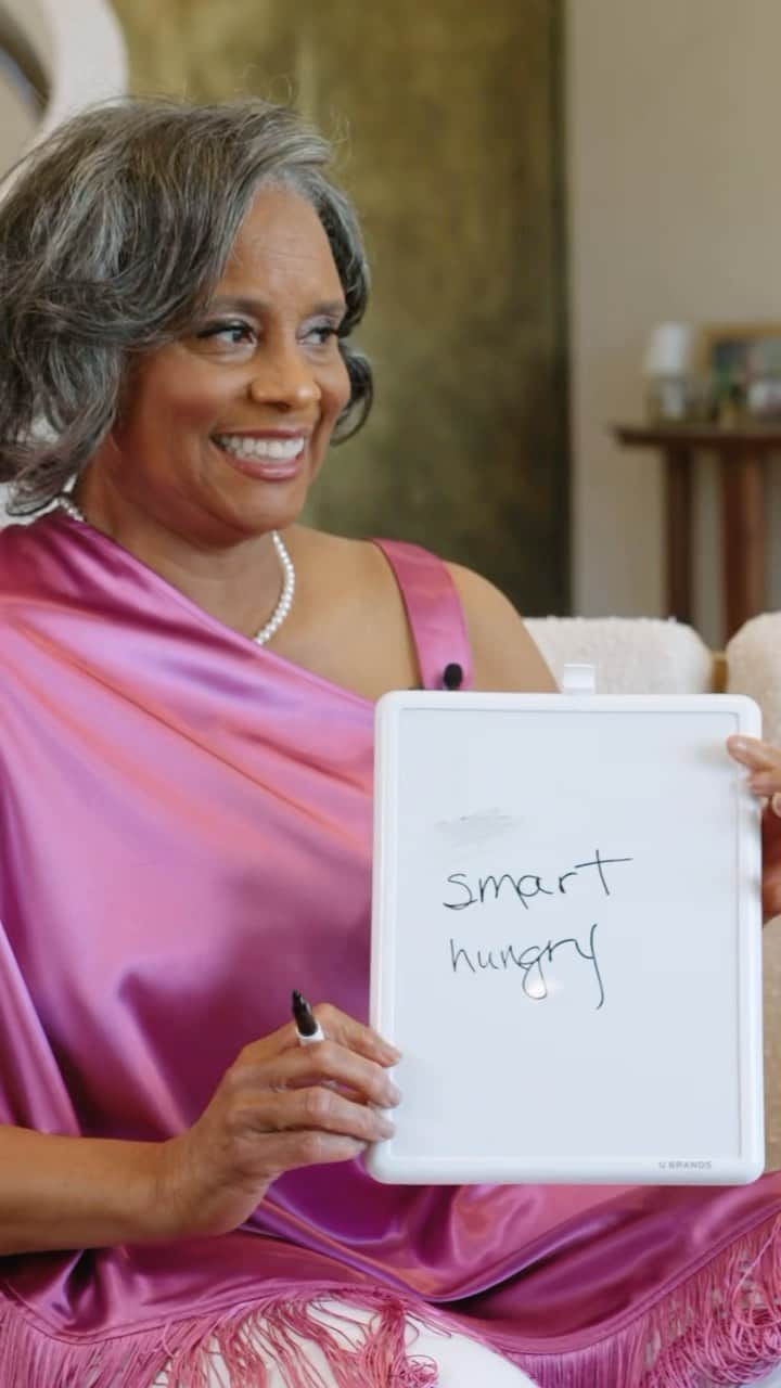 ジョン・レジェンドのインスタグラム：「My mom and I put a Mother-Son spin on the Newlywed Game for Mother's Day! How did we do?」