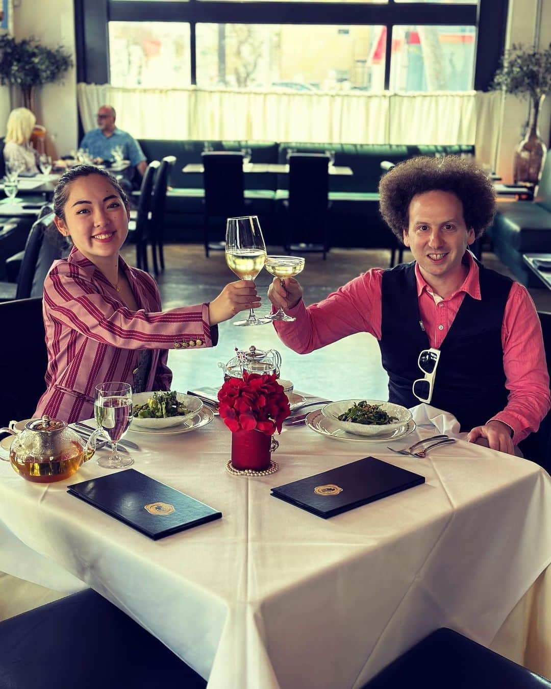 ジョシュ・サスマンさんのインスタグラム写真 - (ジョシュ・サスマンInstagram)「For the BEST food, BEST wine, and the BEST hospitality you must visit @chezbacchus_longbeach! 🍷   John Hansen, Anthony Alvarez, and chef Danny Le have all done a marvelous A+ job! The menu will constantly be changing to always have the freshest in season ingredients. 👏 👏 👏   This is easily my new favorite spot. (This post is not sponsored. I’m just a huge fan!)」5月11日 5時48分 - mrjoshsussman