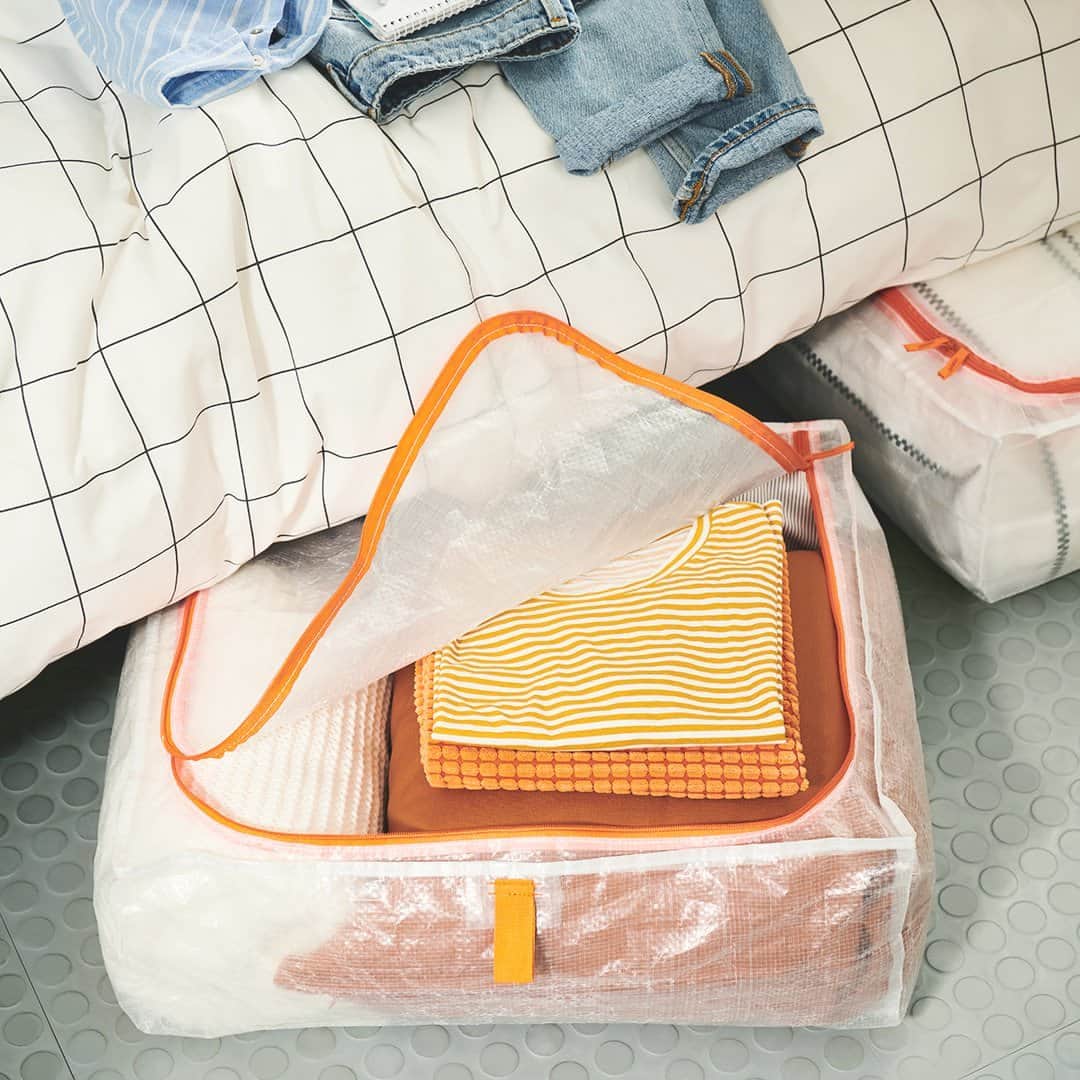 IKEA USAさんのインスタグラム写真 - (IKEA USAInstagram)「Tidy up your messy room for #NationalCleanUpYourRoomDay! Find baskets, boxes and more storage to declutter and bring some organized calmness to your space. Shop storage at link in bio.」5月11日 6時01分 - ikeausa