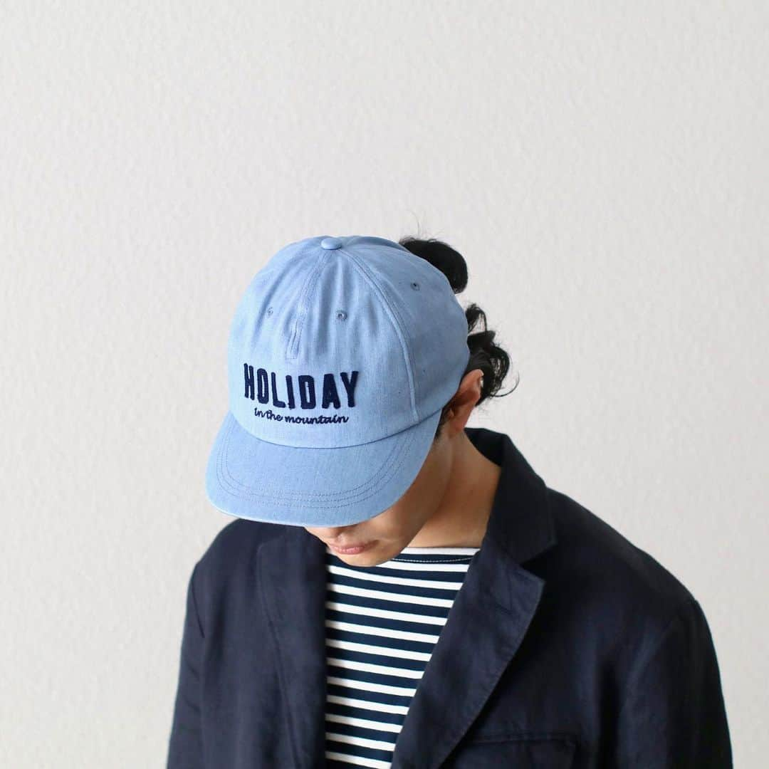 wonder_mountain_irieさんのインスタグラム写真 - (wonder_mountain_irieInstagram)「_ MOUNTAIN RESEARCH / マウンテンリサーチ "HOLIDAY CAP" ￥11,000- _ 〈online store / @digital_mountain〉 https://www.digital-mountain.net _ 【オンラインストア#DigitalMountain へのご注文】 *24時間受付 *14時までのご注文で即日発送 *1万円以上ご購入で送料無料 tel：084-973-8204 _ We can send your order overseas. Ordering procedure details can be found here. >>http://www.digital-mountain.net/html/page56.html  _ #MOUNTAINRESEARCH #マウンテンリサーチ _ 実店舗：#WonderMountain  〒720-0043  広島県福山市船町2-23 JR 「#福山駅」より徒歩10分 #ワンダーマウンテン #japan #hiroshima #福山 #福山市 #尾道 #倉敷 #鞆の浦 近く _ WOMEN/GOODS： @hacbywondermountain _」5月10日 21時26分 - wonder_mountain_