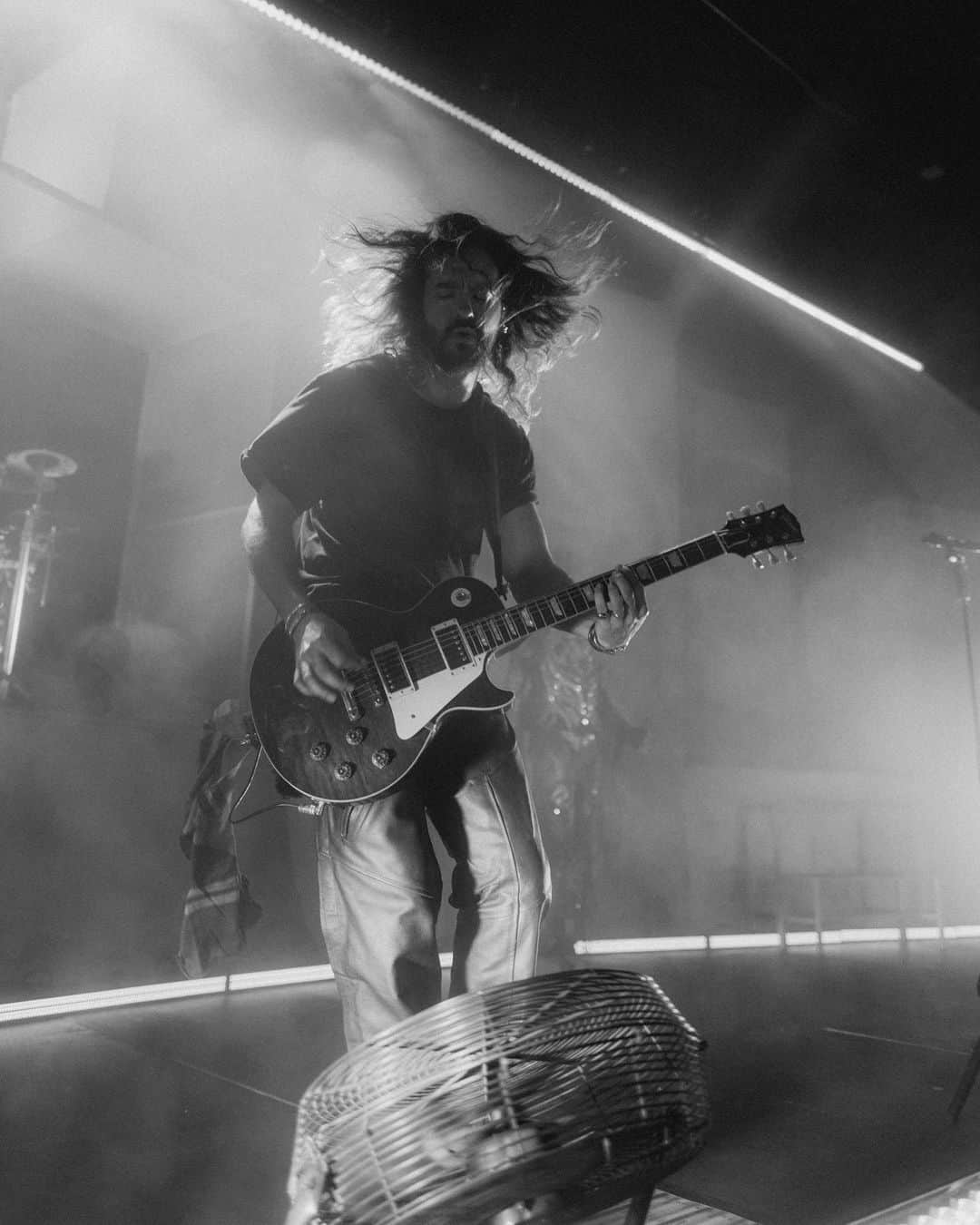 Tokio Hotelさんのインスタグラム写真 - (Tokio HotelInstagram)「Stuttgart last night. Thank you guys ❤️ 📸 @leonschlesselmann」5月10日 22時30分 - tokiohotel