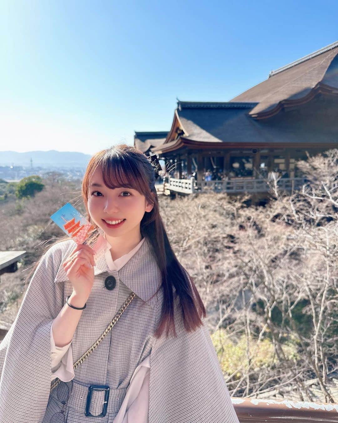 西田ひらりさんのインスタグラム写真 - (西田ひらりInstagram)「京都観光part1🌿  春休みに京都に行ってしました♪まずは清水寺と高台寺を巡ってきました！  京都は数年ぶりに行きましたが、やっぱり京都の街並み素敵だなぁと改めて感じました🥺  写真いっぱい撮ってきたので、何回かに分けて投稿させてもらいます☺︎」5月10日 22時30分 - hirari_nishida