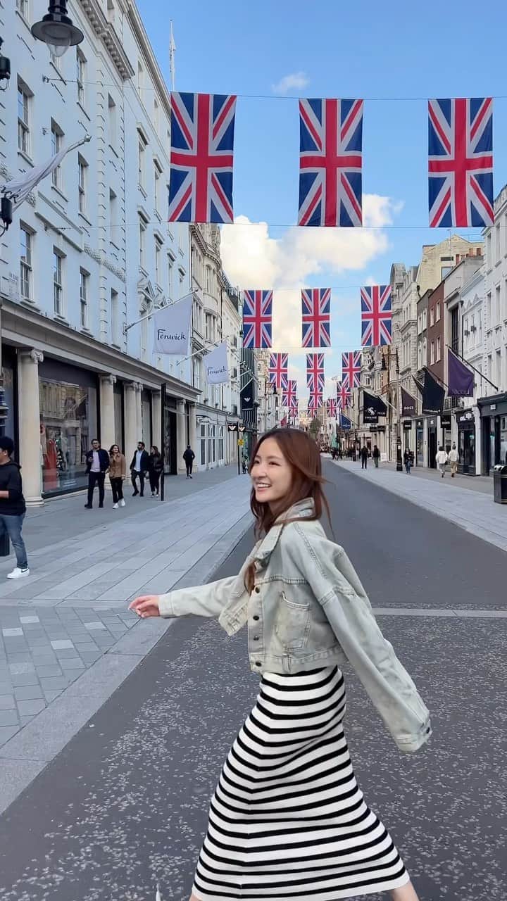 Giann Chanのインスタグラム：「Out of all the things I did in the UK, meeting my family was the happiest moment.  #whatisee #uk #london #bondstreet」