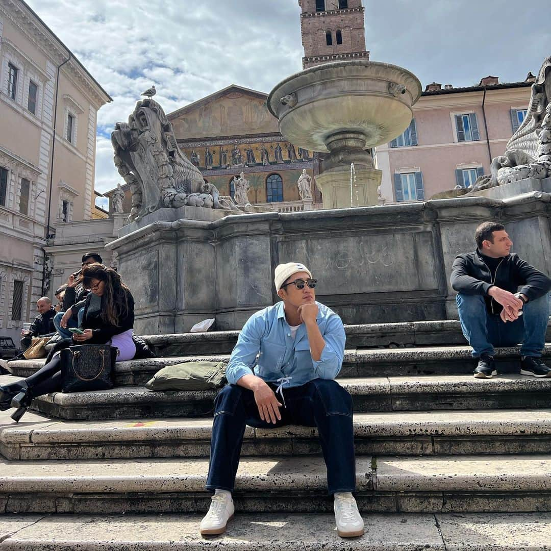 キム・ドンヒョンさんのインスタグラム写真 - (キム・ドンヒョンInstagram)「#italy🇮🇹」5月10日 23時22分 - stungunkim