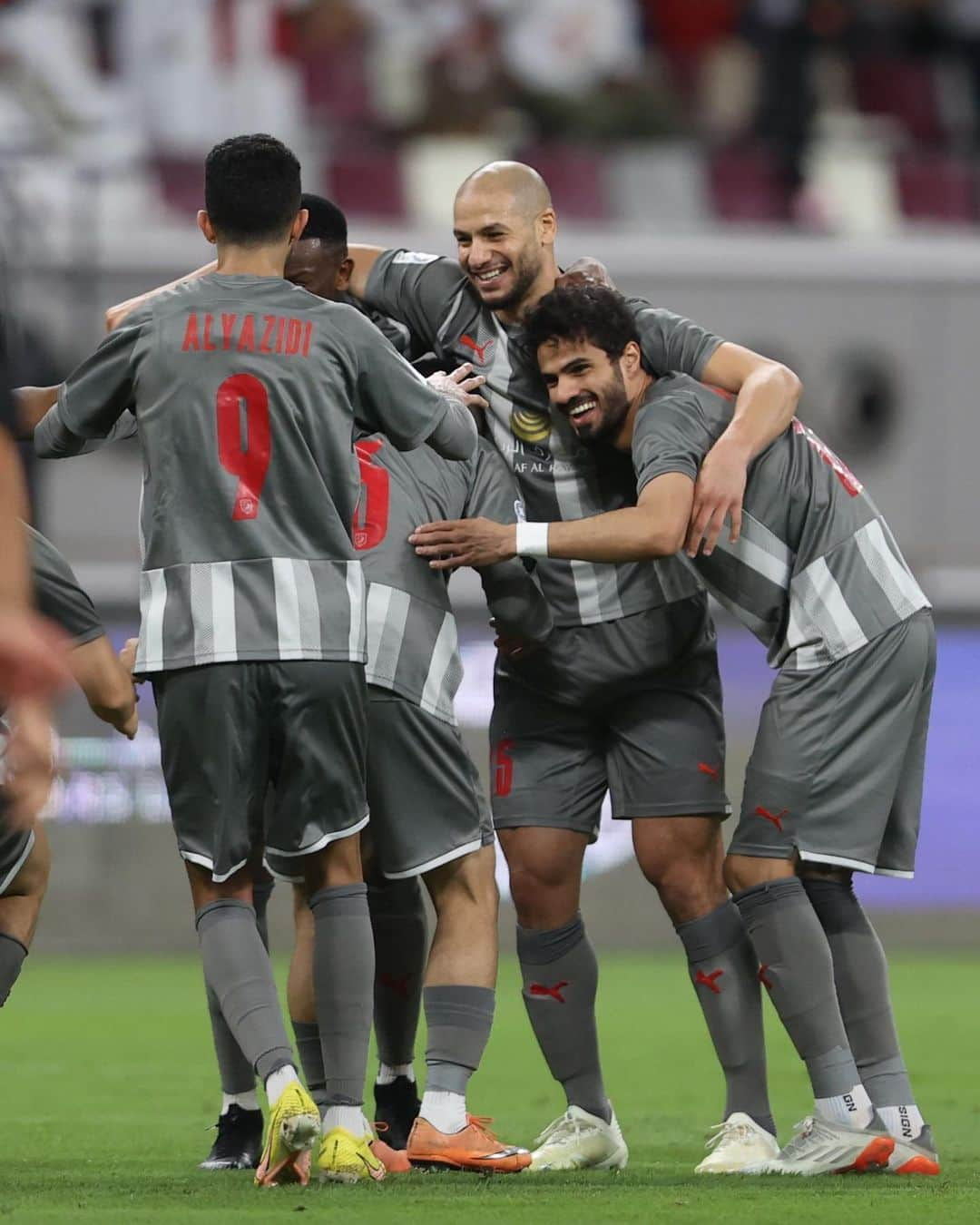 アドレーヌ・グェディウラのインスタグラム：「What an eventful season in @qsl  Congratulations to @duhailsc  Happy to be crowned 👑 champions🥇and 4th with @alwakrah_sc  Many memories and friends 🫶  @keybinm10 @_ns6_ @sultan_albraik @mohammed.m.2 @__shehab22 @sergiomarquez89 @ahmed__fadel @benyettou_mohamed @l.mad7er @lucas.mendes4 @trentsainsbury @gelson_dalla_ @ogadaolunga @sebadominguez6 @adnan_alali @yusif_ay @abdulghanai_muneer @hernancrespo @khk  @edmilsonjunior22 @taehee_nam @r.semedo35__oficial @umar_ali14 @ismail.mardanli」