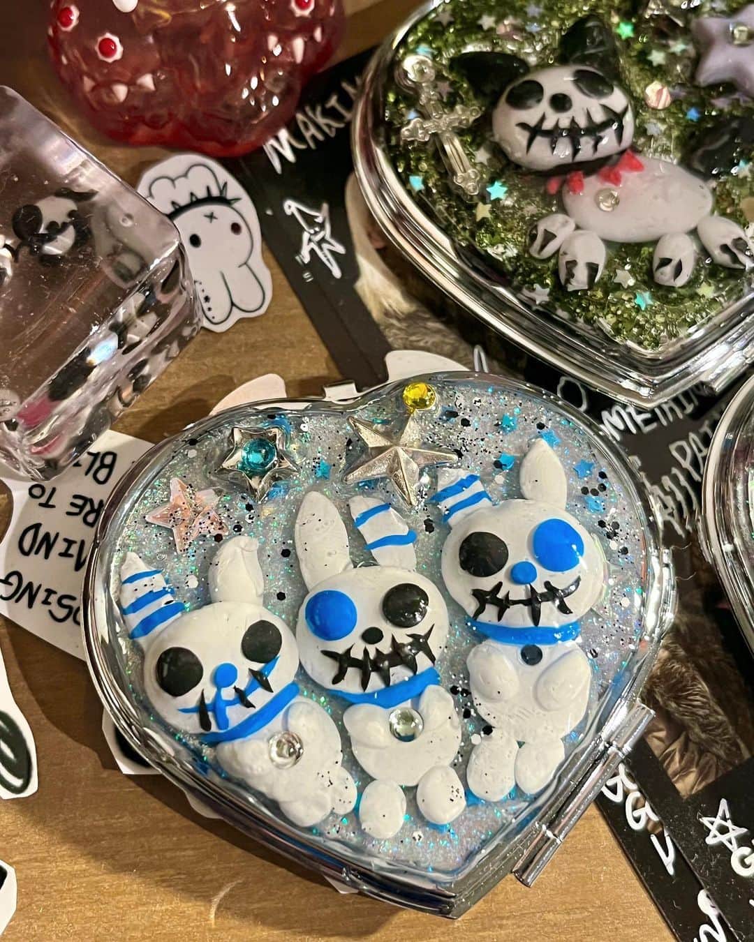 なつかのインスタグラム：「𖤐  Every Fallen STAR Follows you DOWN  ✧˖*°࿐」