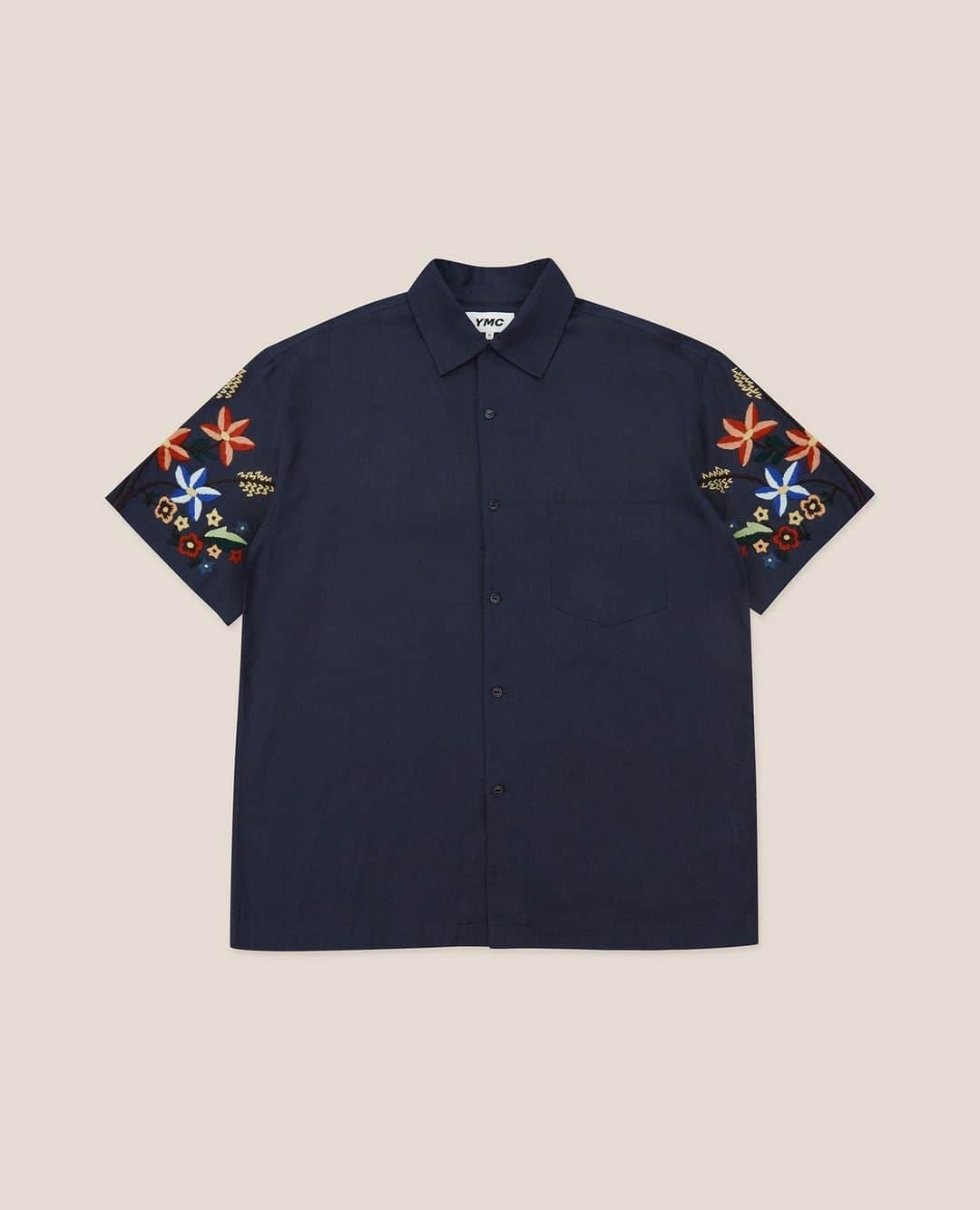 のインスタグラム：「Statement Idris shirt in a cotton linen blend, embroidered with a seasonal floral stitch at both sleeves.」