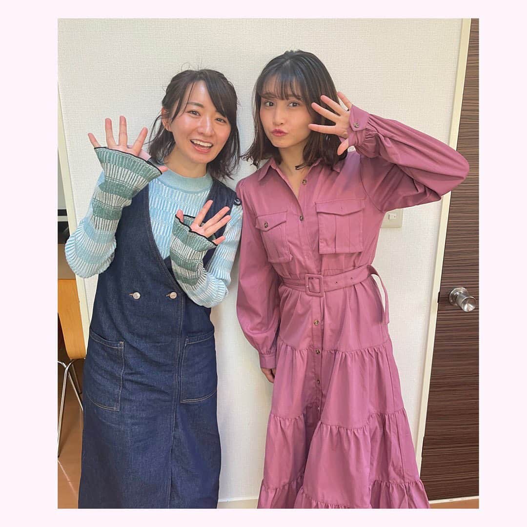 藤井奈々のインスタグラム：「今日は一日 ダンス稽古でした。。✨🕺🏻  今回の舞台のダンス振り付けは プロダンサーの @shun_maruyama1001  さんが つけてくださっています🥹  本当にありがたい🙏🙏❤️  いつもありがとうございます🫶  久々の舞台。 みんなに助けてもらいながら、 毎日頑張ってます♡  ほんとにみんな優しくて、 困ってたら助けてくれる🥹🫶  ありがとう。。  まだまだ引き出せる部分が たくさんたくさんある。  伸び代しかない。。！  がんばりましょ♡ とにかくたのしいです、 大変だけどね、でもね、  楽しいのよ。  自分らしく、、✨✨  明日もいい日だ🌈  ps☆  写真は、朋奈ちゃんと パンフレットの対談したときに 📷  2枚目は、稽古後に。。♡  幸起さんとは10年ぶりの再会🙌🏻😎 昔夫婦役をさせていただいた ことがあります🕺🏻  今回はどんな役でしょうか😎  柳川るいくんは、  いろんなメッセージを 表情から伝えてくれる 本当に素敵な役者さん✨✨  本番をおたのしみに、、✨✨  また更新します♡  #森岡朋奈 #藤井奈々 #松田幸起 #柳川るい  #舞台　#舞台絶叫  #絶叫2023 #シアターグリーンboxinboxtheater  #6月1日から6日まで」