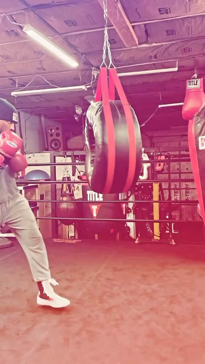 デイミアン・リラードのインスタグラム：「🙏🏽♾」