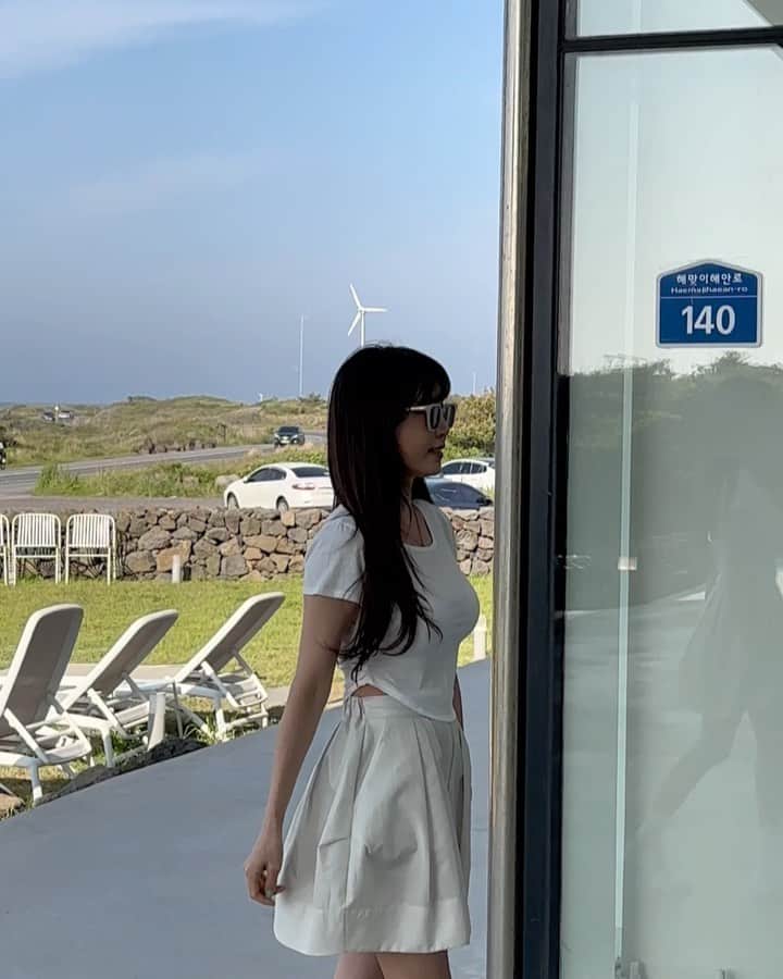 カン・イェウォンのインスタグラム：「오월의제주💙」