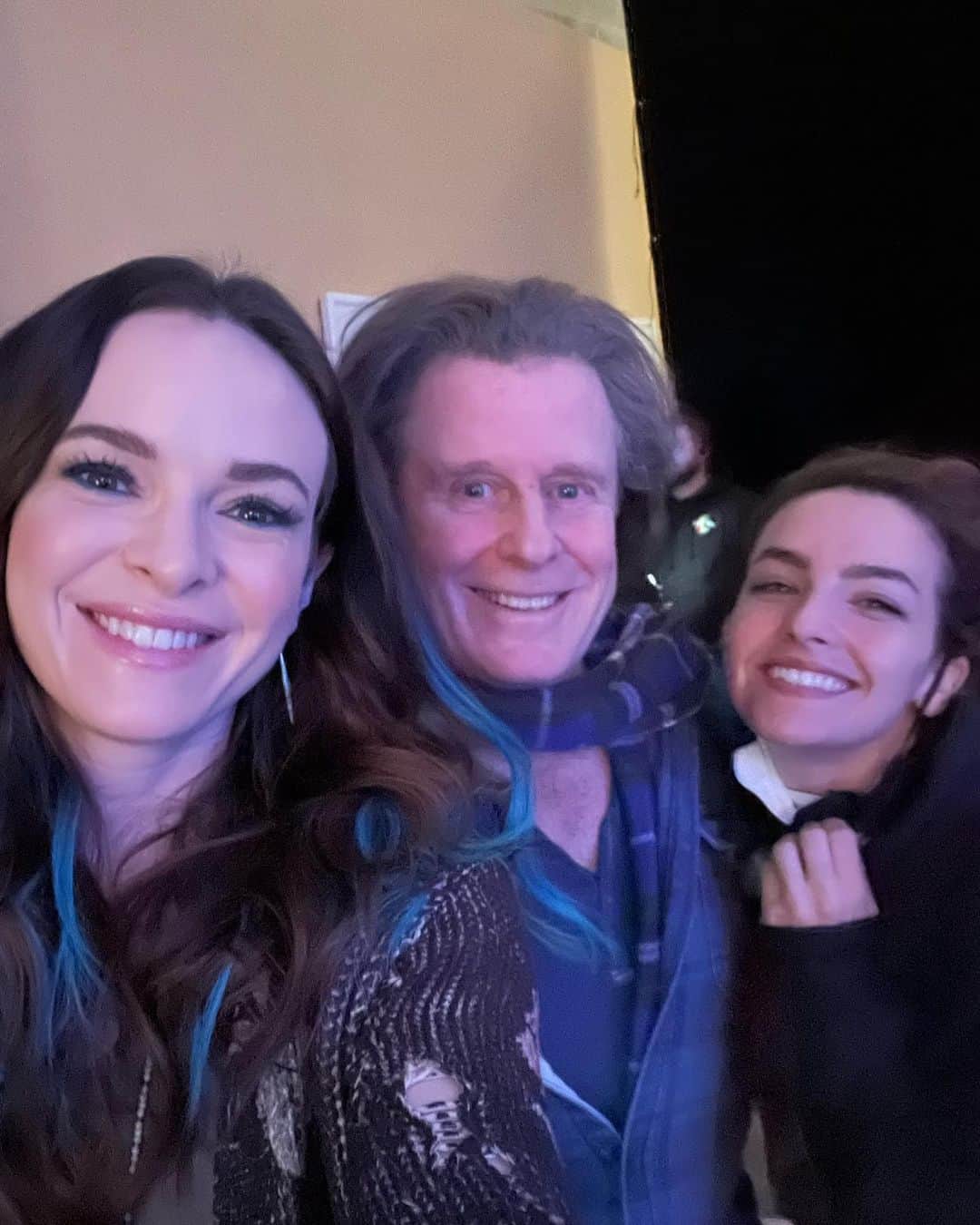 ダニエル・パナベイカーのインスタグラム：「Endlessly proud of my friend @kaylacheriecompton who directed tonight’s episode of @cwtheflash ! I love to see my friends step into new roles and absolutely kill it. Kayla worked hard for years to prepare to direct and she is a natural. Can’t wait for you to see all her hard work!」
