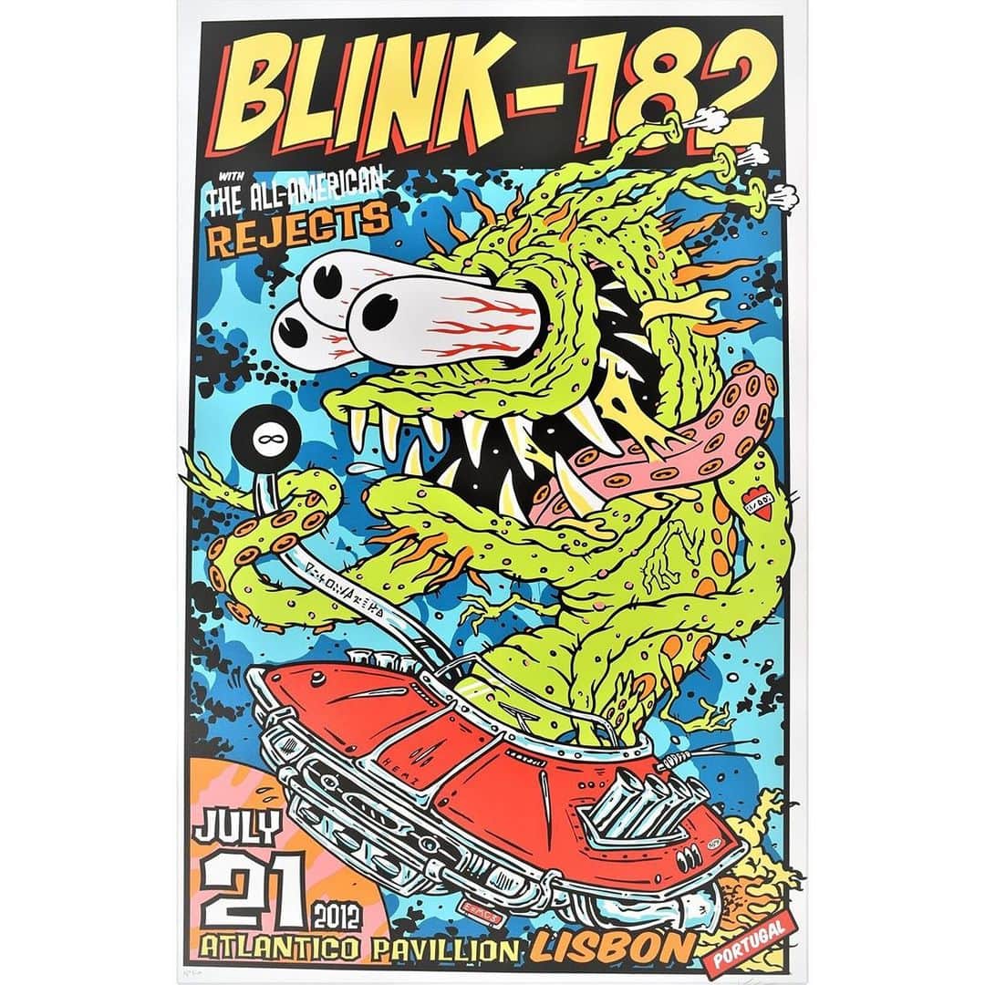 blink-182さんのインスタグラム写真 - (blink-182Instagram)「We are saddened to hear of the passing of legendary artist @frankkozik  Thank you Frank for all of the amazing and timeless artwork you contributed to not only us, but so many others」5月11日 4時16分 - blink182