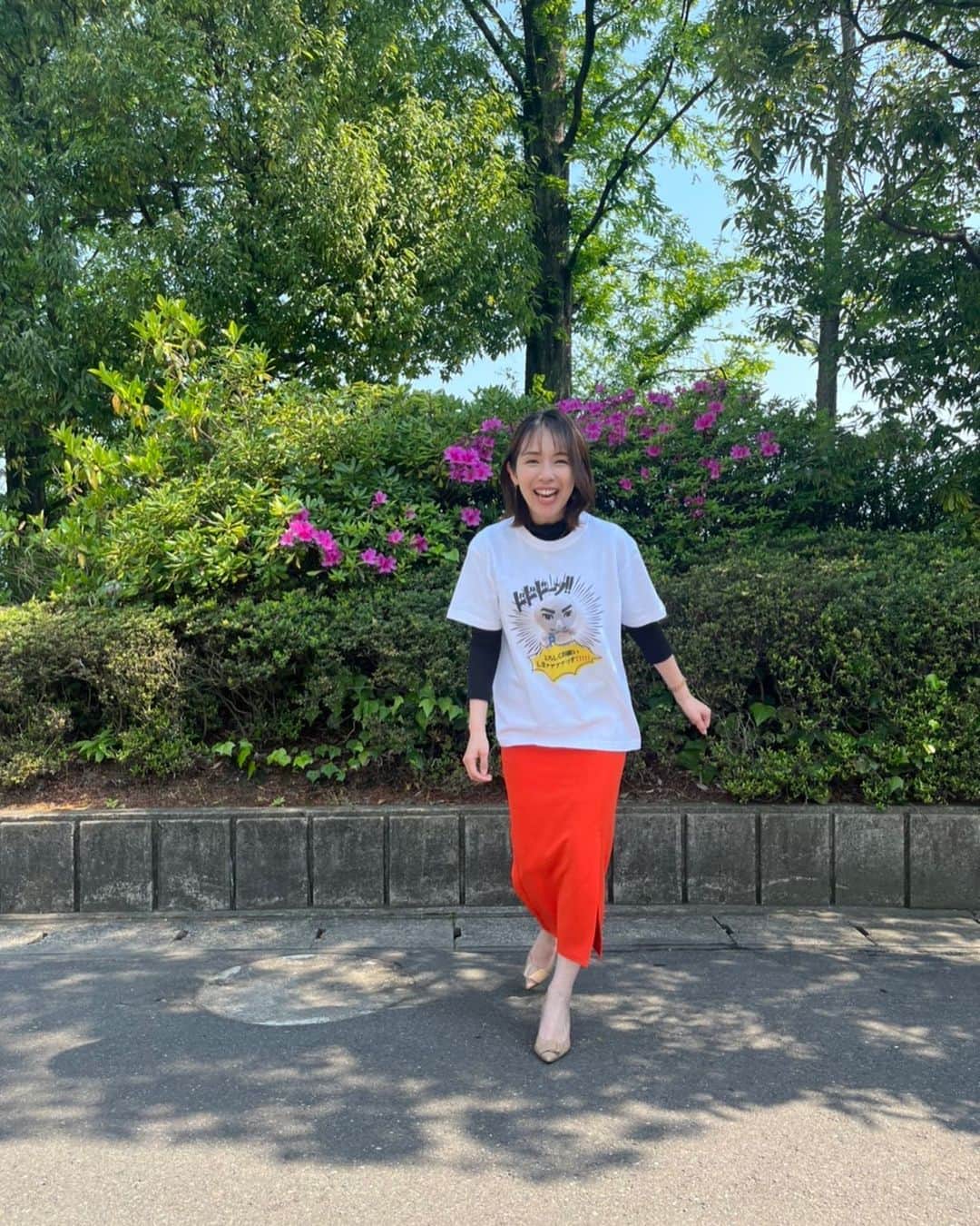 若林翔子のインスタグラム：「. . ミヤギテレビ 非公式キャラクター イケてるボウズのTシャツが販売されてます😂 これを着ると自然と笑顔になっちゃいますよ笑  2種類あるので欲しい人はチェックしてね🤗  ストーリーにリンク貼ってまーす✨  #ミヤギテレビ　#非公式キャラクター #イケてるボウズ」