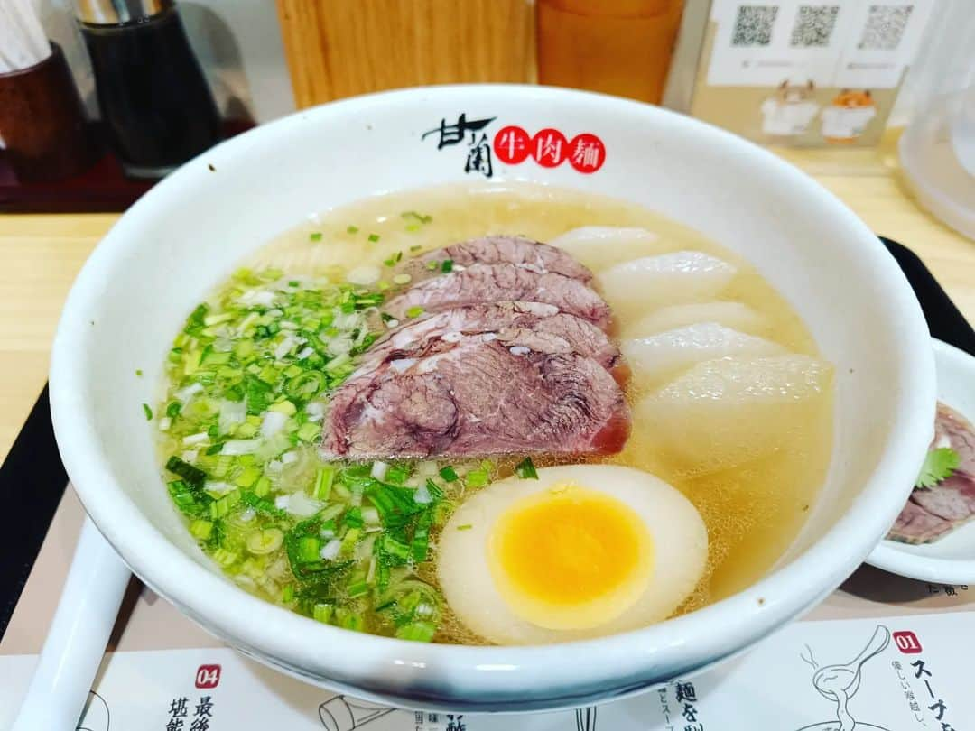 KEIさんのインスタグラム写真 - (KEIInstagram)「#インスタおじさん飯  新感覚ラーメンでした！」5月11日 15時11分 - kei_gt_inst