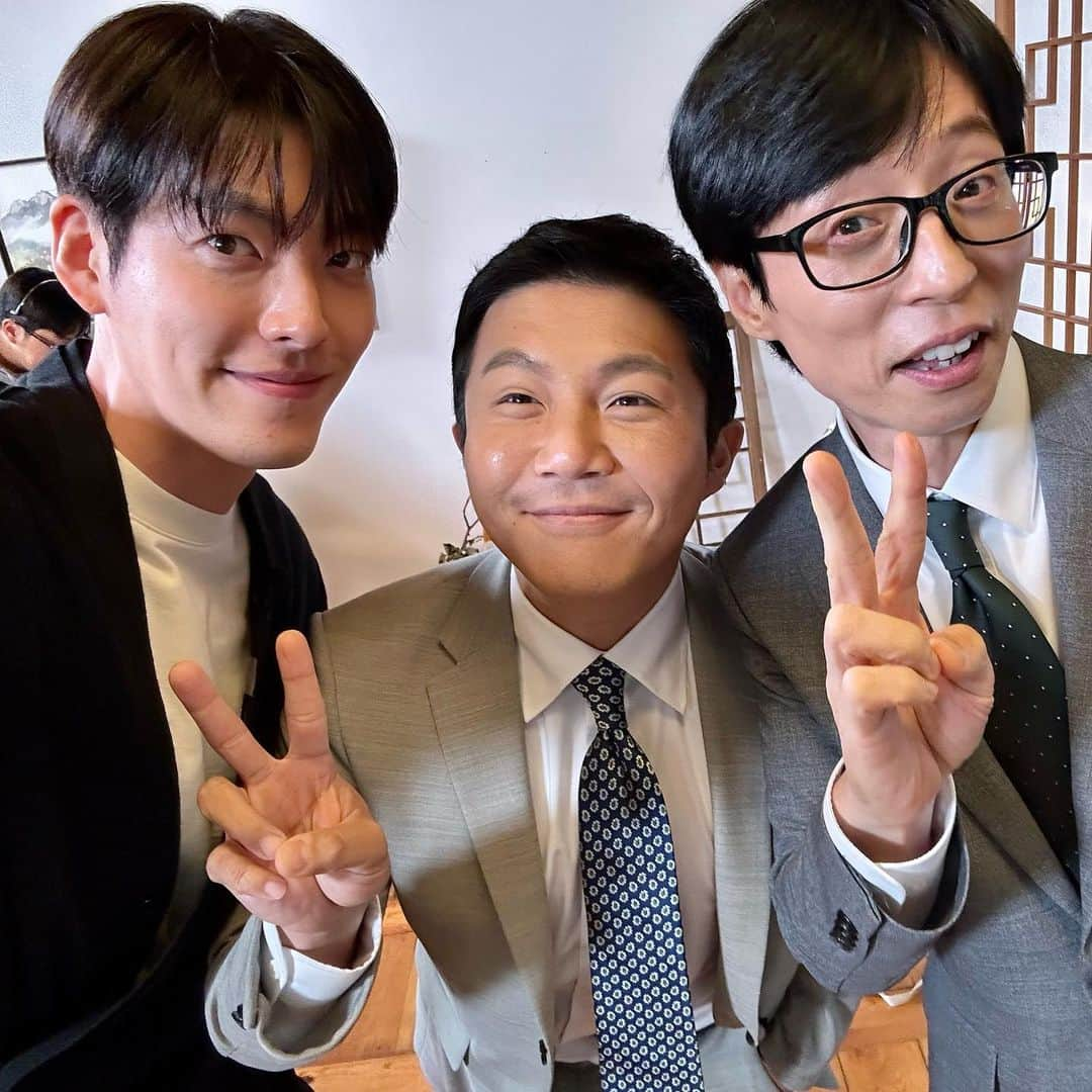 キム・ウビンさんのインスタグラム写真 - (キム・ウビンInstagram)「유퀴즈⁉️ @youquizontheblock」5月11日 15時32分 - ____kimwoobin