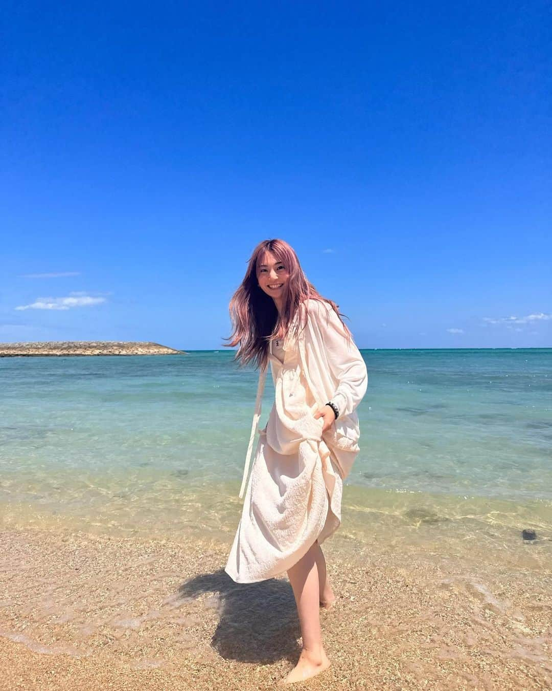 金谷鞠杏さんのインスタグラム写真 - (金谷鞠杏Instagram)「ーーーーーーーーーーーーーー 夏の聲がした🐚☁️♡ 今日も素敵な日にしようね。 いってらっしゃい！」5月11日 8時30分 - mariannu_official