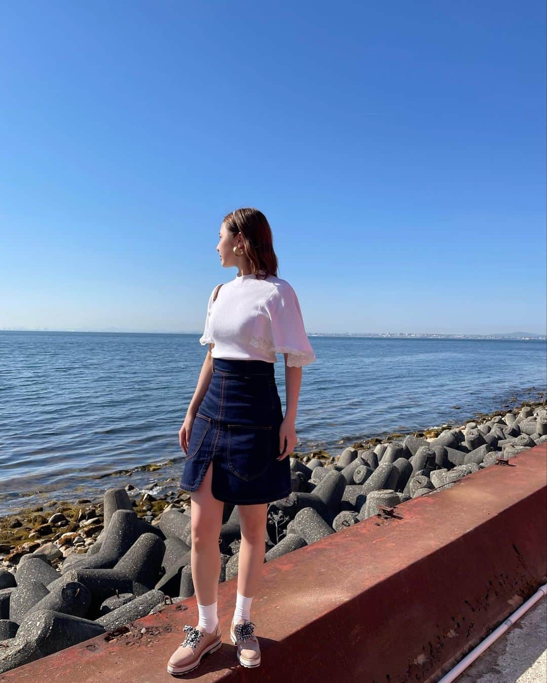 摩耶裕さんのインスタグラム写真 - (摩耶裕Instagram)「. . 海眺めるの大好きなんですよねぇ🏝️💗」5月11日 8時34分 - yutaka__maya