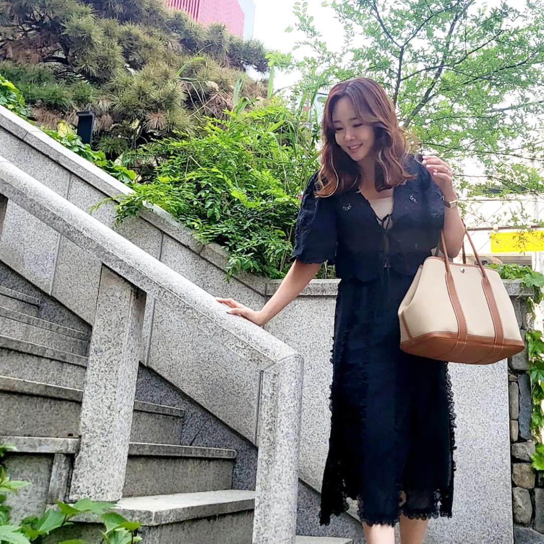 ソ・ユジンさんのインスタグラム写真 (ソ・ユジンInstagram)「내가보고싶은것 라는 주제로 전시중인 갤러리기체