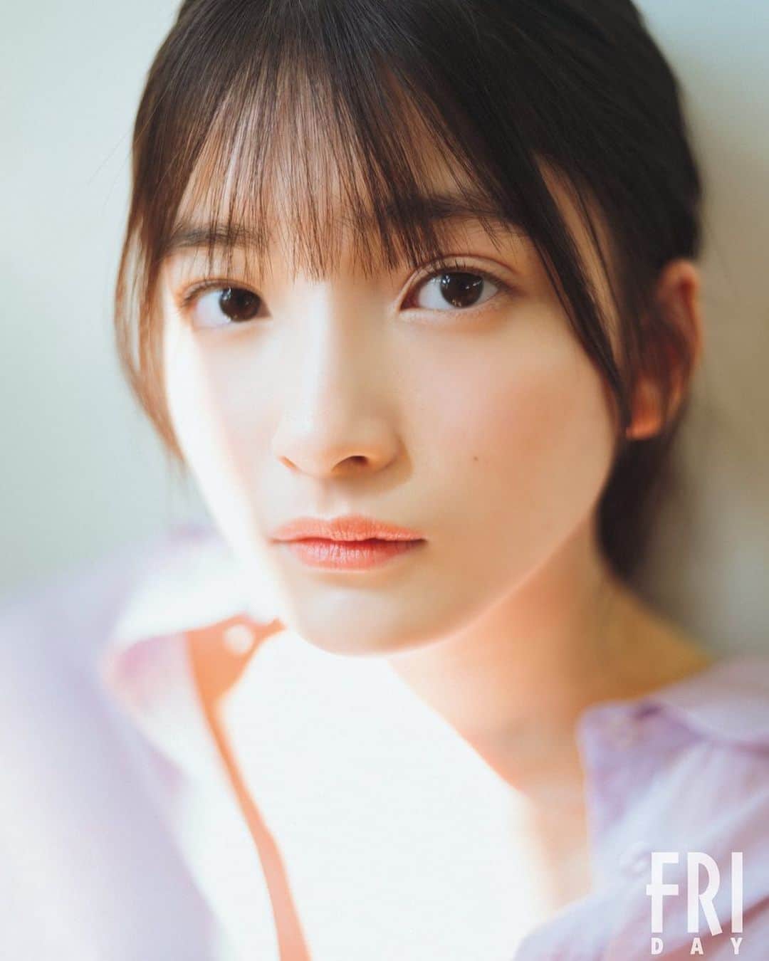 蛭田愛梨のインスタグラム：「本日発売FRIDAY グラビア掲載されております！  ぜひご覧ください🐰💜  #グラビア #FRIDAY #フライデー」