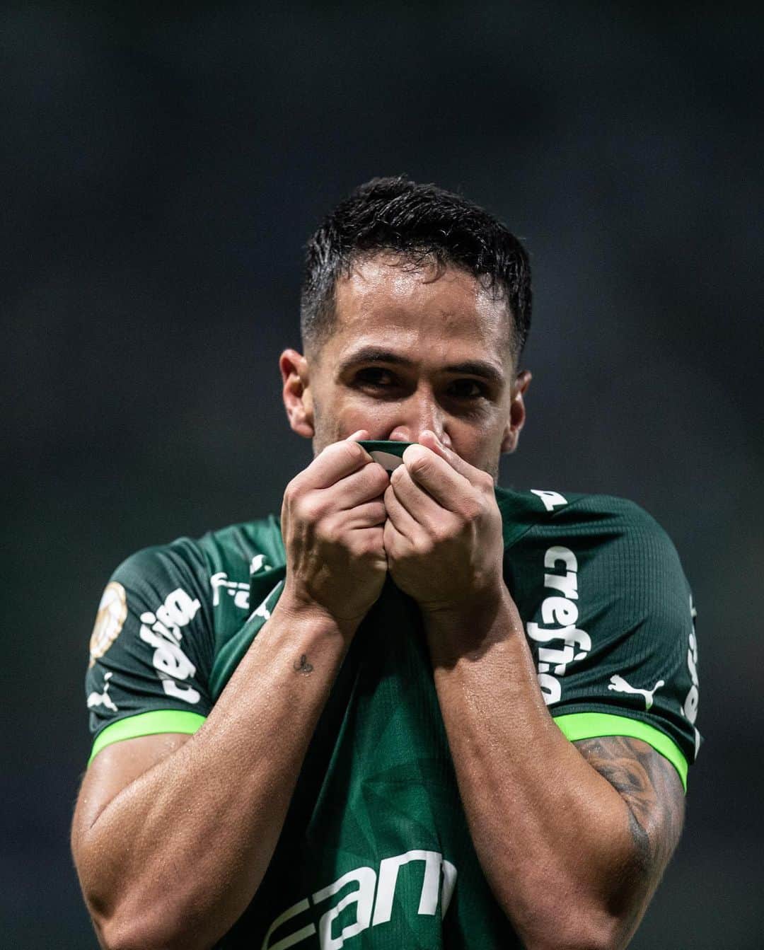 ルアン・ガルシアのインスタグラム：「‘ O trabalho devolve. ‘ Uma das noites mais especiais da minha vida! Sentimento que todo o sonho de criança valeu a pena. Obrigado a todos vocês que fizeram o meu dia especial.   #AvantiPalestra」