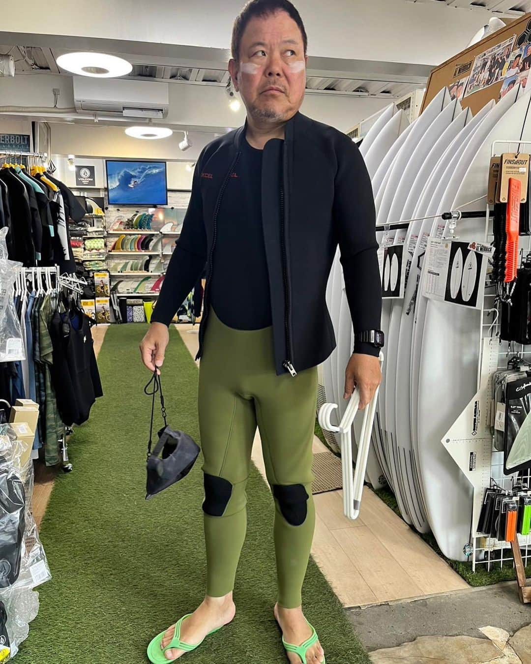 ほんこんさんのインスタグラム写真 - (ほんこんInstagram)「本日の波 膝たまに膝 #xcelwetsuits  #コーストライン #鵠沼海岸サーフィン  #ロングボード #ロングボードサーフィン  #ほんこん流波乗りのすすめ  #ほんこん」5月11日 13時52分 - hongkong2015_4_9