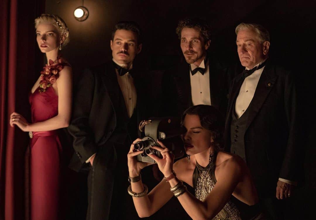 20世紀フォックス映画さんのインスタグラム写真 - (20世紀フォックス映画Instagram)「ㅤ Happy Birthday🎂  今日（5/12）は ラミ・マレックの誕生日🎉  今年のお祝いの1本は… 主役の3人を引き立たせた名演技が話題に！ 🇳🇱『#アムステルダム』🇺🇸  際立つオーラはさすがの アカデミー賞Ⓡ俳優🏆  #HappyBirthday #ラミマレック #RamiMarek #映画 #洋画 #アムステルダム #ブルーレイ #DVD #デジタル配信 #20世紀スタジオ」5月12日 10時00分 - 20thcenturyjp