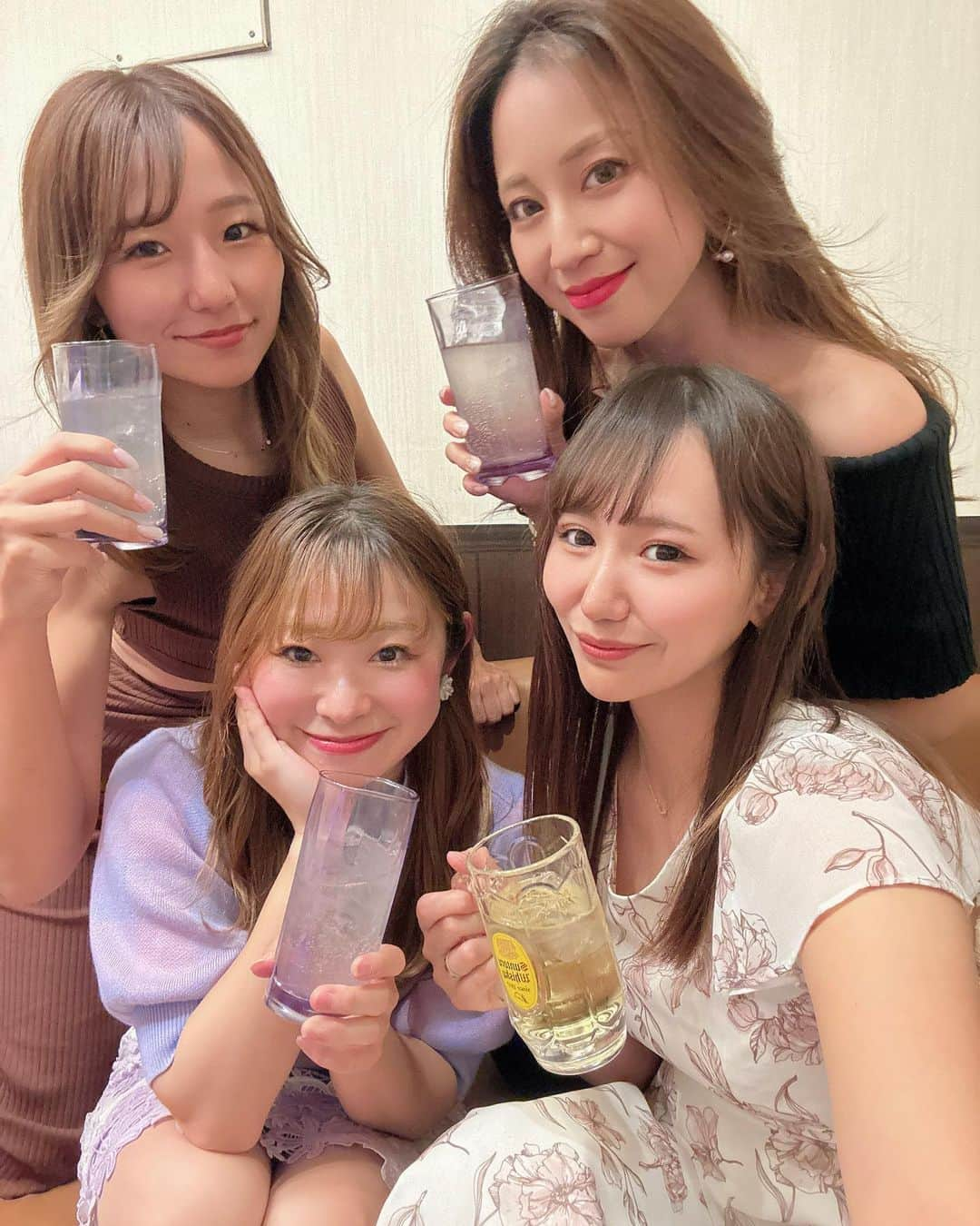 MIKIさんのインスタグラム写真 - (MIKIInstagram)「みーんな可愛い❤️❤️😍 データフォルダとかアルバム見返したらえぐい内容がグロい😂🌈✨記憶喪失🤢💖 少し先やけどゴルフも楽しみ💓💓⛳️  #ゴルフ女子 #ゴルフ女子会 #お酒好きな人と繋がりたい #お酒好き女子 #お酒大好き #お酒好きと繋がりたい #お酒好き #飲兵衛 #日本酒女子 #カラオケ #カラオケ動画 #ごるふ女子 #ゴルフ女子と繋がりたい #可愛い #かわいい #可愛い子と繋がりたい #ゴルフ女子と繋がりたい #関西ゴルフ女子 #ゴルフ好きな人と繋がりたい」5月12日 1時10分 - mktyy_golf