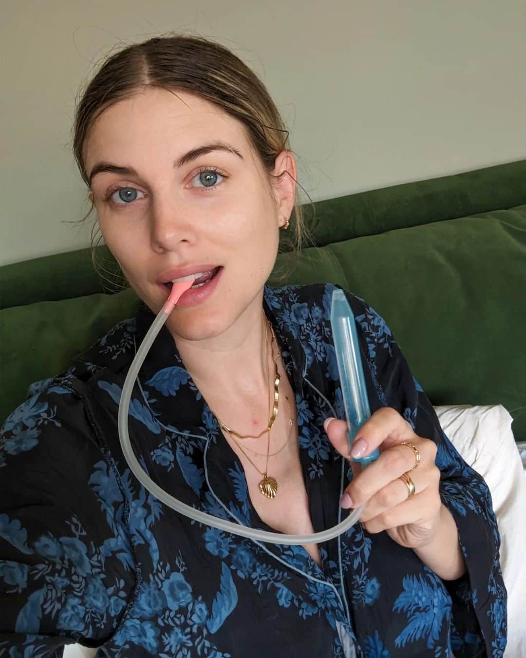 Ashley Jamesさんのインスタグラム写真 - (Ashley JamesInstagram)「Well, I've just graduated to the next level of parenting... 🤣 #ifyouknowyouknow   You know when you see those reels about how to be happy and it talks about having 12 hours sleep and waking up before anyone else is awake and drinking hot lemon water before journalling etc etc...  How about the one where you're in your 9th week (+2 1/2 years) of broken sleep and put rosemary oil in your hair about 10 days ago for self care and it's still in there and you wake up and suck snot out of your baby's nose? 🤣🤣🤣 Namaste. 🧘‍♀️  I never needed to use one of these bad boys with Alf, so to say this contraption intimidated me. But it's actually great, my sniffly little poppet can now breathe easy.   She had her first set of vaccinations yesterday and it's actually been harder with her than Alf. Alf was upset at actual injection (naturally) but then was more or less fine. Ada has been more unsettled - and I think because she's usually so happy and chilled it's even harder to see. I thought it'd be easier second time around!   Anyway, we had a night of sleeping skin to skin. I just love the human body!! Did you know that a mums temperature can increase and decrease a whole 2 degrees to regulate her baby's temperature?   I've cleared my work diary and will be having cuddles on the sofa. It feels underproductive to me (a total workaholic) but I'm remembering that actually the most important role is being a mum right now. It's crazy that child rearing isn't seen as a job or productive.   Hopefully today will be the day I wash my hair too. 🤣❤️  Sending love to all the greasy haired mums right now. 🙏」5月11日 16時26分 - ashleylouisejames