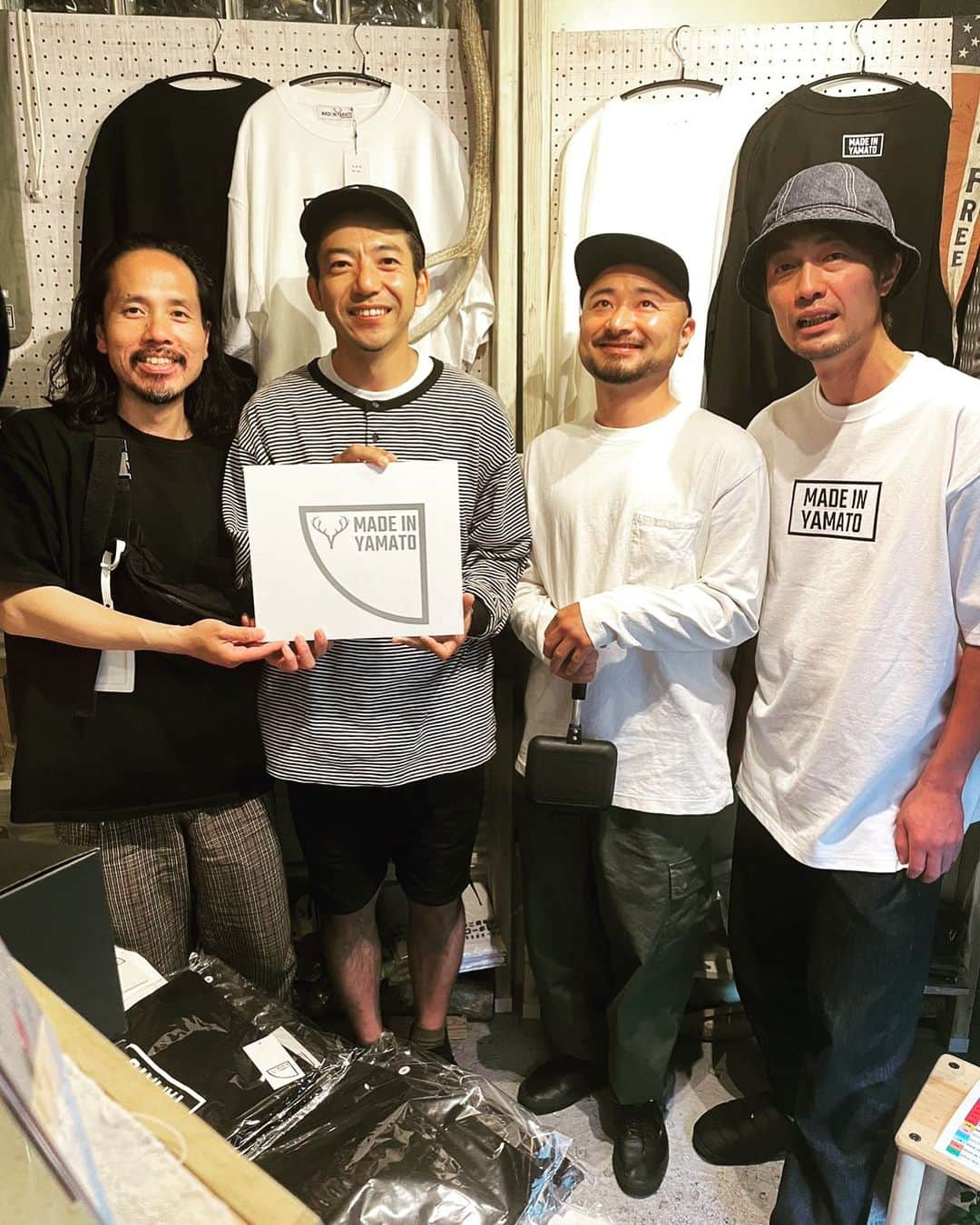 大和一孝さんのインスタグラム写真 - (大和一孝Instagram)「下ネタの神様と後輩の原田が来てくれました^_^  #MADE_IN_YAMATO #どぶろっく #原田 #焚火会 #キャンプ #大和チャンネル」5月11日 17時16分 - yamato_kazutaka