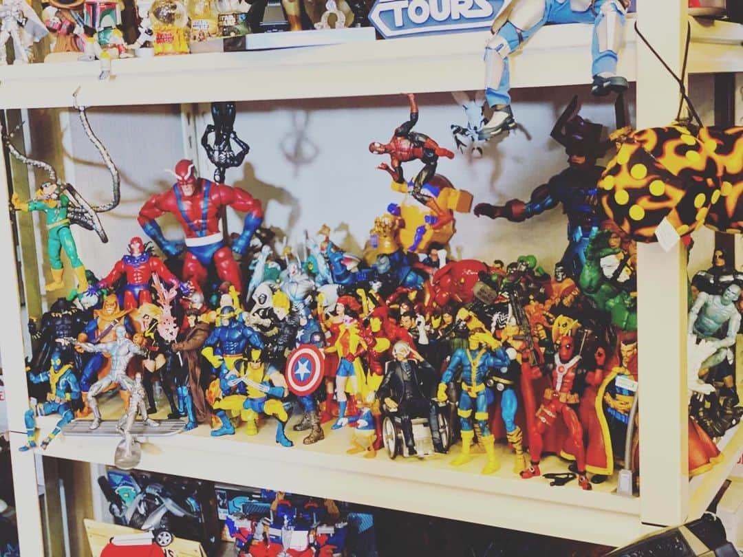 速水もこみちさんのインスタグラム写真 - (速水もこみちInstagram)「MARVEL COMICS   #marvel #marvelcomics  #avengers  #xmen #figure #actionfigure #toy #collection #collector #mocomichihayami」5月11日 17時25分 - mocomichi_hayami