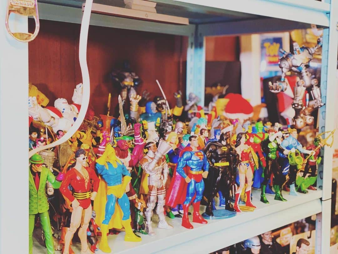 速水もこみちさんのインスタグラム写真 - (速水もこみちInstagram)「DC COMICS  #dc#dccomics  #dcuniverse  #superman #batman #wonderwoman  #justiceleague tice #figure #actionfigure #toy #collection #collector #mocomichihayami」5月11日 17時30分 - mocomichi_hayami
