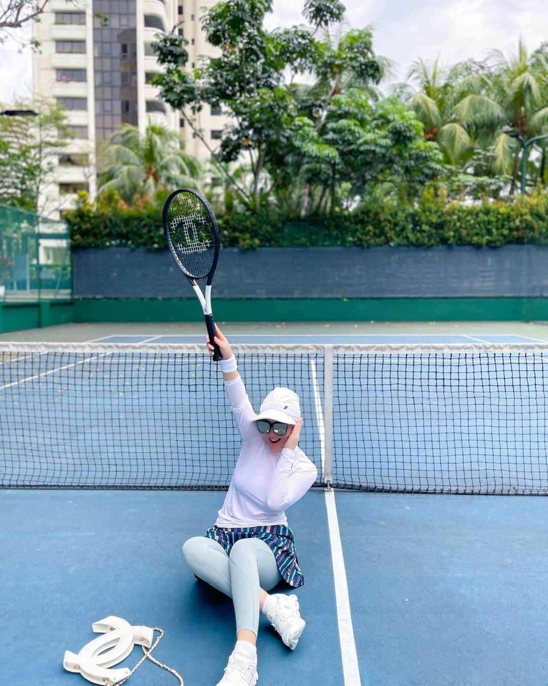 Syahriniさんのインスタグラム写真 - (SyahriniInstagram)「•  ~ Talk With Your Racquet, Play With Your Heart ~  ______________________ ~𝓢𝓨𝓡~ ______________________  #PrincesSyahrini #TennisLyfe #Singapore_May2023」5月11日 18時12分 - princessyahrini