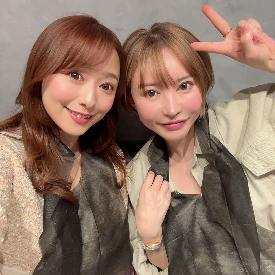 里美ゆりあさんのインスタグラム写真 - (里美ゆりあInstagram)「@marina_shiraishi_official ちゃんと 焼肉🎵 二日酔いでお酒一滴も飲めなかったけど 美味しくて食べれちゃうんだなぁ☺️  またご飯行く予定あるから楽しみ🥰  #ヒロキヤ #六本木 #roppongi  #白石茉莉奈 #里美ゆりあ #焼肉」5月11日 18時16分 - satomiyuria