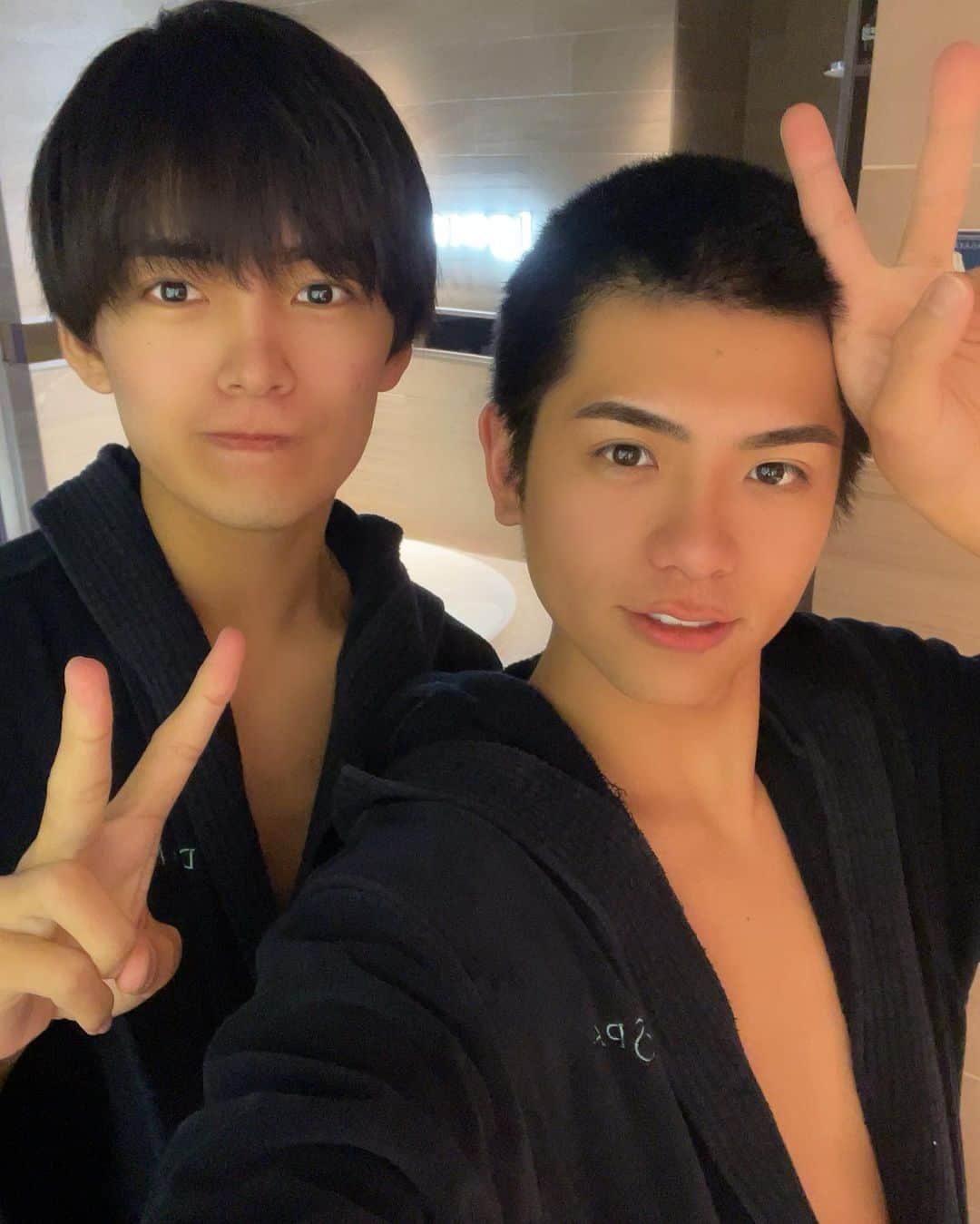 ハリューさんのインスタグラム写真 - (ハリューInstagram)「・ off day 🧖‍♀️  そうたと久しぶりに遊んだ💖 サウナ行って、整えてきたよ✋  @ledianspa  最高すぎる空間だった💖  #egg#エッグ#eggモデル #eggメンズモデル #gal#ギャル#ぎゃう#ギャル男 #ハリュー#ハリュースタイル #おっはりゅー#はりゅー#おはりゅう#はりゅスタ #メンズ#メンズモデル #ファッション#メンズファッション #コーデ#メンズコーデ #メンズヘア#ヘアスタイル #ヘアセット#メンズヘアセット #美容#メンズ美容」5月11日 18時27分 - hryu_style1130