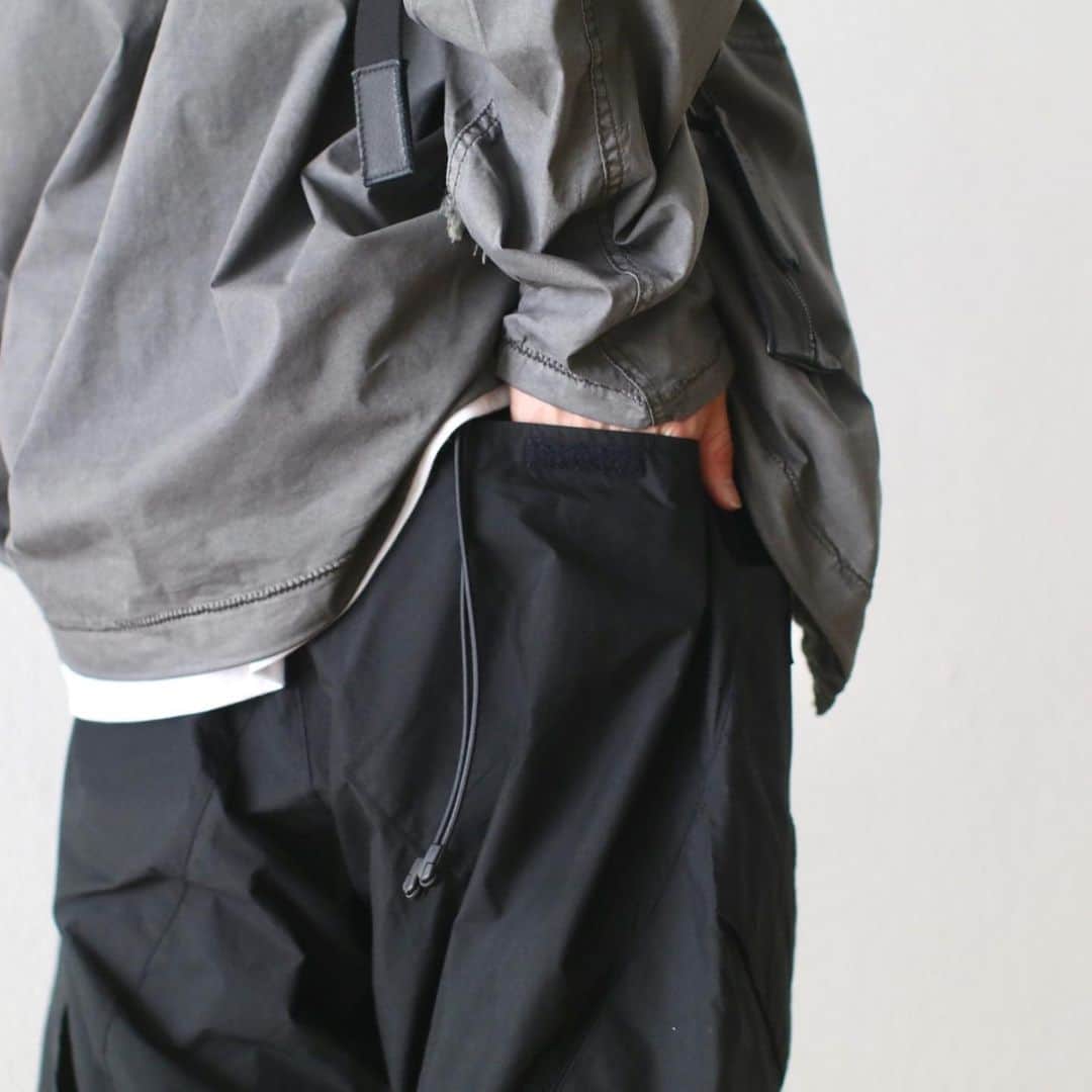 wonder_mountain_irieさんのインスタグラム写真 - (wonder_mountain_irieInstagram)「_ MOUT RECON TAILOR / マウトリーコンテーラー "SUMMERWEIGHT MDU PANTS GEN II" ¥ 52,800- _ 〈onlin store / @digital_mountain〉 https://www.digital-mountain.net _  【オンラインストア#DigitalMountain へのご注文】 *24時間受付 *14時までのご注文で即日発送 *1万円以上ご購入で送料無料 tel：084-973-8204  _ We can send your order overseas. Ordering procedure details can be found here. >>http://www.digital-mountain.net/html/page56.html  _ #MOUTRECONTAILOR #マウトリーコンテーラー _ 実店舗：#WonderMountain  〒720-0043  広島県福山市船町2-23 JR 「#福山駅」より徒歩10分 #ワンダーマウンテン #japan #hiroshima #福山 #福山市 #尾道 #倉敷 #鞆の浦 近く _ WOMEN/GOODS： @hacbywondermountain _」5月11日 20時16分 - wonder_mountain_