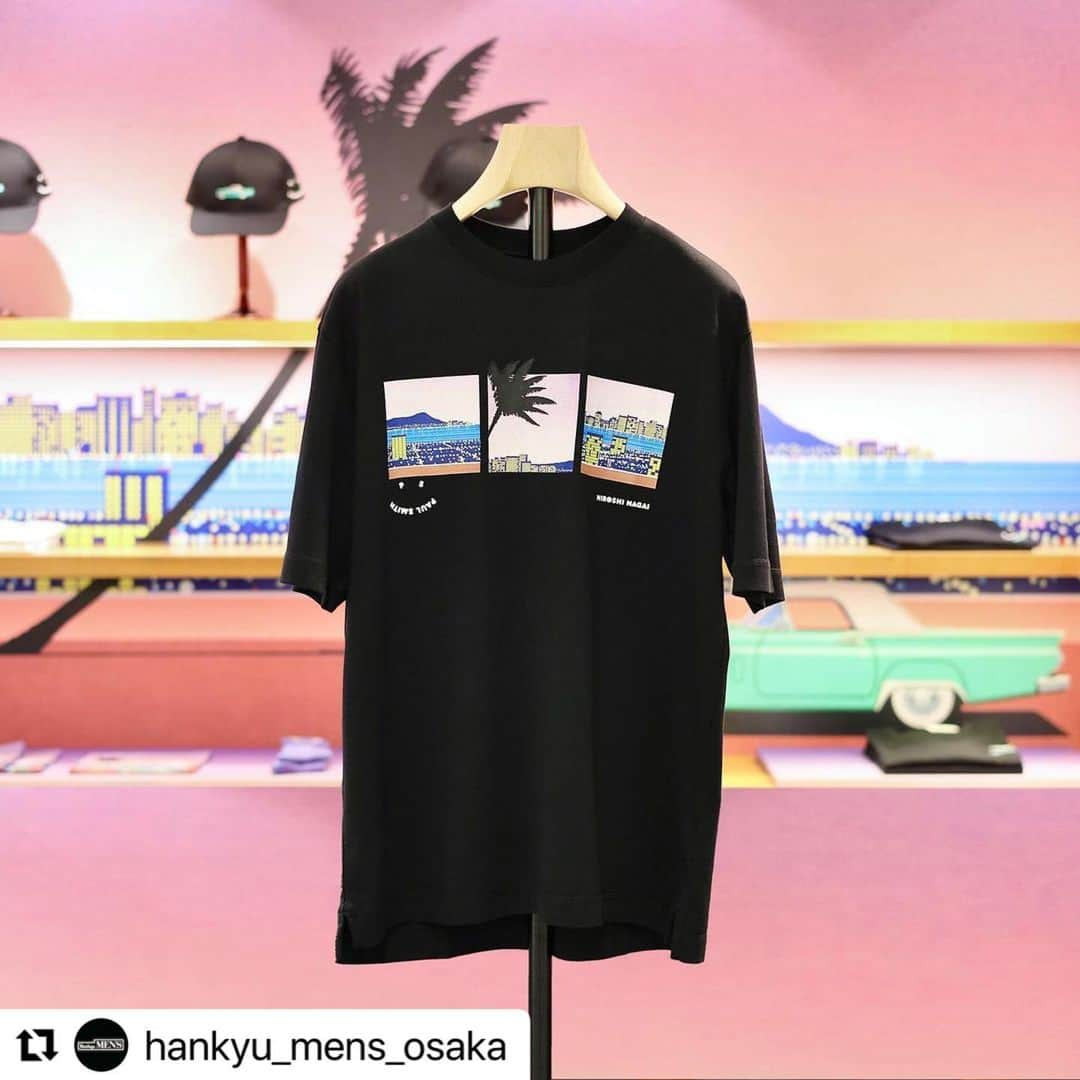 永井博さんのインスタグラム写真 - (永井博Instagram)「#Repost @hankyu_mens_osaka with @use.repost ・・・ ⁡	 ✔︎JUST IN SHOP PS PAUL SMITH HAPPY × 永井 博  ▶4/28(fri) on B1_PAUL SMITH  日々の生活でハッピーを感じる瞬間にインスピレーションを得て誕生した「PS Paul Smith Happy」と、80年代に日本で一世を風靡し、近年世界的に再評価されているシティポップの立役者、永井 博さんのコラボレーションアイテムを展開しています。  #阪急メンズ大阪 #阪急MENSOSAKA #HankyuMensOsaka」5月11日 20時17分 - hiroshipenguinjoe