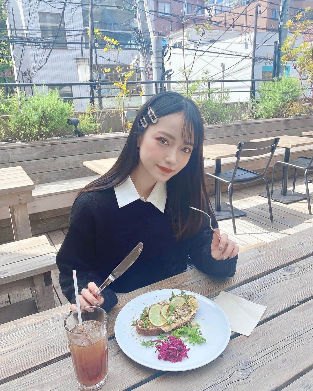 前川琳菜（りなち）さんのインスタグラム写真 - (前川琳菜（りなち）Instagram)「✩‧₊˚  めちゃめちゃ笑うやん🤪🤪🤪  #카페 #카페스타그램 #카페그램 #카페투어 #인스타카페 #예쁜카페 #카페맛집 #카페타임 #cafe #カフェ #カフェ巡り #カフェ活 #カフェスタグラム #おしゃカフェ #りなちこーで」5月11日 20時29分 - rina__maekawa