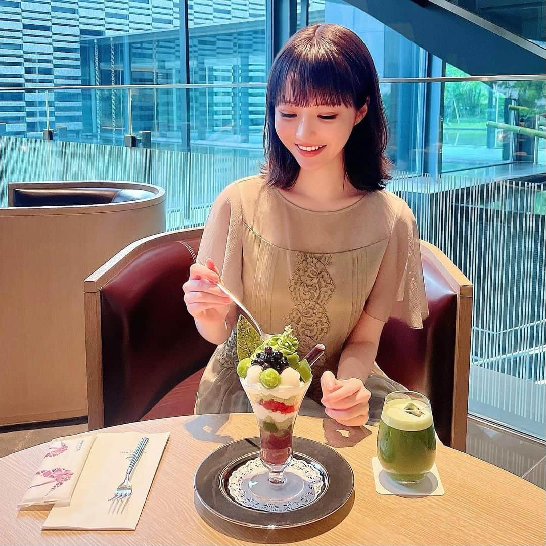 Machikoさんのインスタグラム写真 - (MachikoInstagram)「抹茶パフェ🍃🍵 @thecapitolhoteltokyu   #ザキャピトルホテル東急 #thecapitolhoteltokyu」5月11日 21時23分 - machiko.06