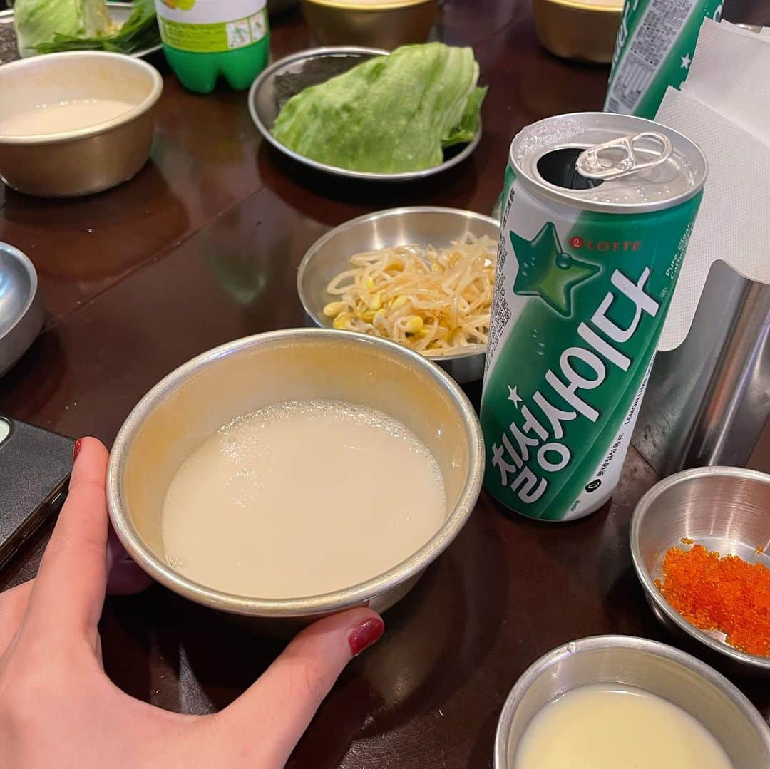 おりはらまよさんのインスタグラム写真 - (おりはらまよInstagram)「. 友達大好き❕🍻」5月11日 21時55分 - ___mayonnaise