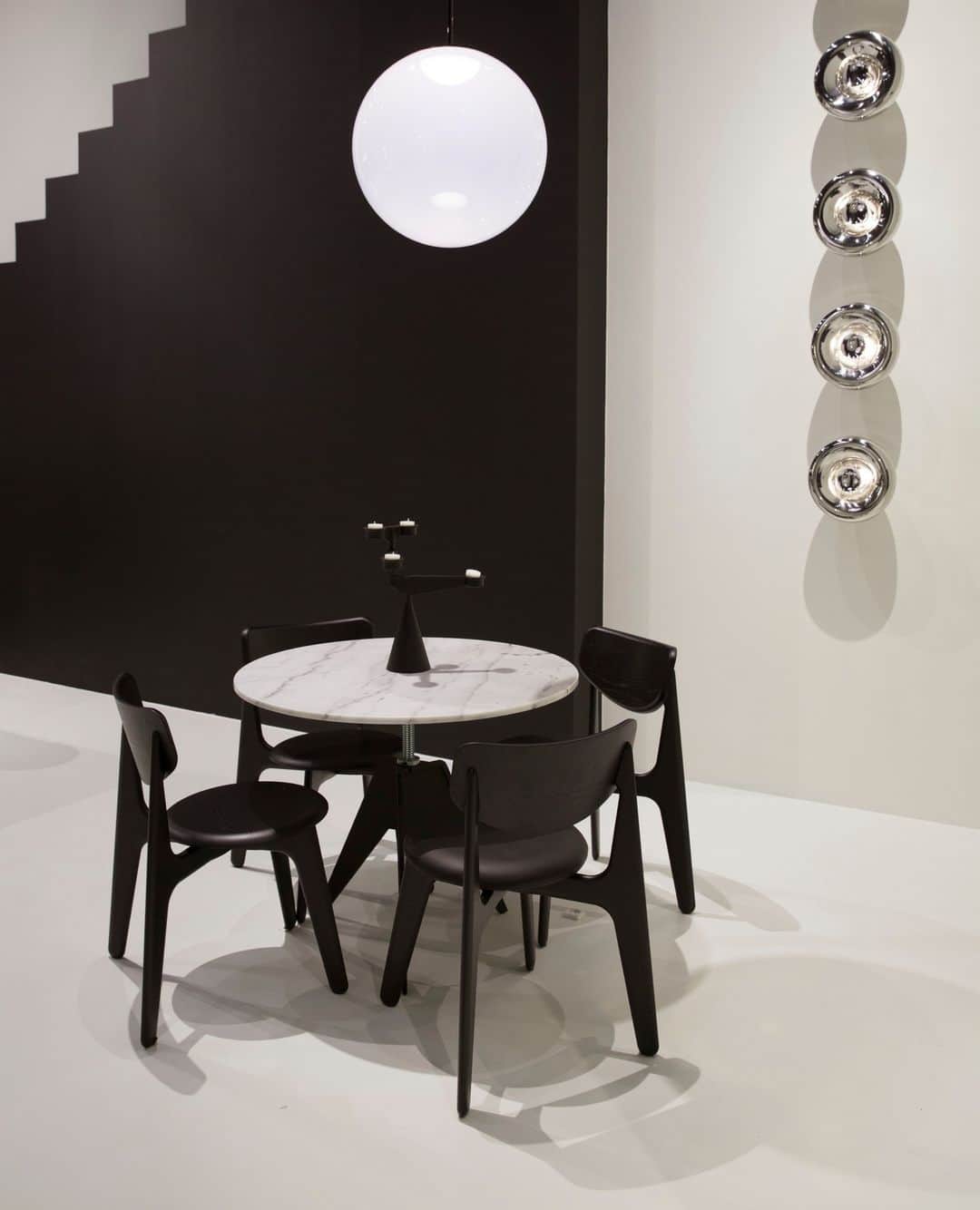 トム ディクソンのインスタグラム：「Inspired by a rotating sculptor’s table, SCREW uses typical reinforcement details and functions, like a piece of traditional workshop equipment. In a nod to London’s industrial past it is also made with materials and processes associated with the Industrial Revolution.」