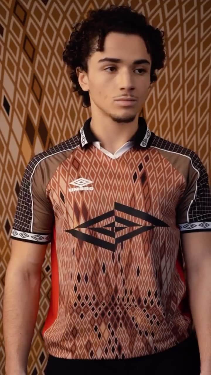 UMBROのインスタグラム：「#beyondthepitch is here.  A unique collection designed by @strappazzon_s, inspired by terrace culture and the energy of the locker room ⚽.  Available now exclusively via umbro.fr.  #umbro」