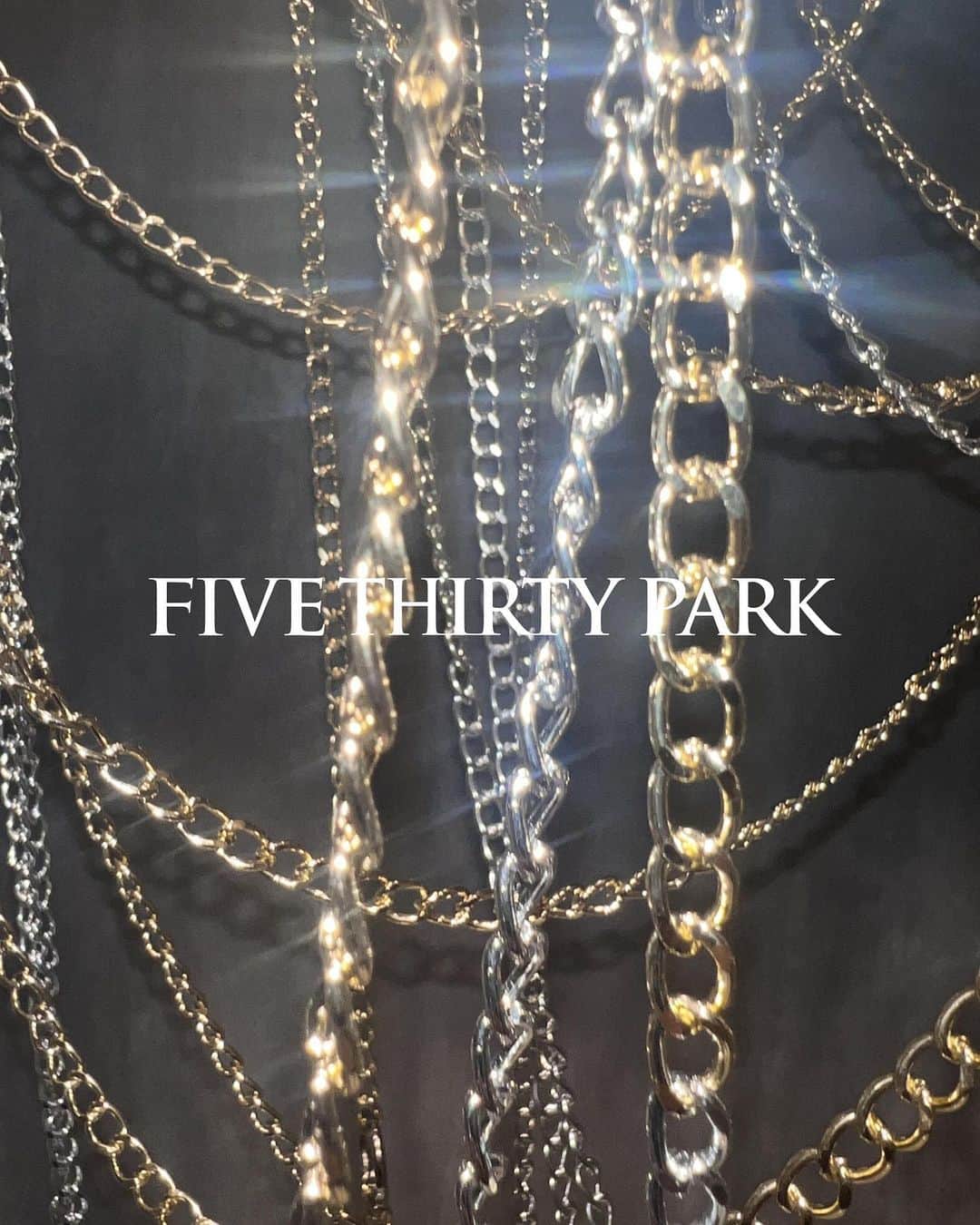 アーカーさんのインスタグラム写真 - (アーカーInstagram)「Discover your essentials at Five Thirty Park's POP-UP✔️  FIVE THIRTY PARK POP  UP 5月10日(水)ー5月23日(火) ISETAN MEN’S / 伊勢丹新宿店メンズ館1階  #530park #fivethirtypark  #mensjewelry #unisexjewelry  #unisex #GenderNeutralJewelry #jewelry #finejewelry  #ファイブサーティパーク #ユニセックスジュエリー @isetanmens  @isetanmens_the_promotion」5月11日 23時01分 - fivethirtypark